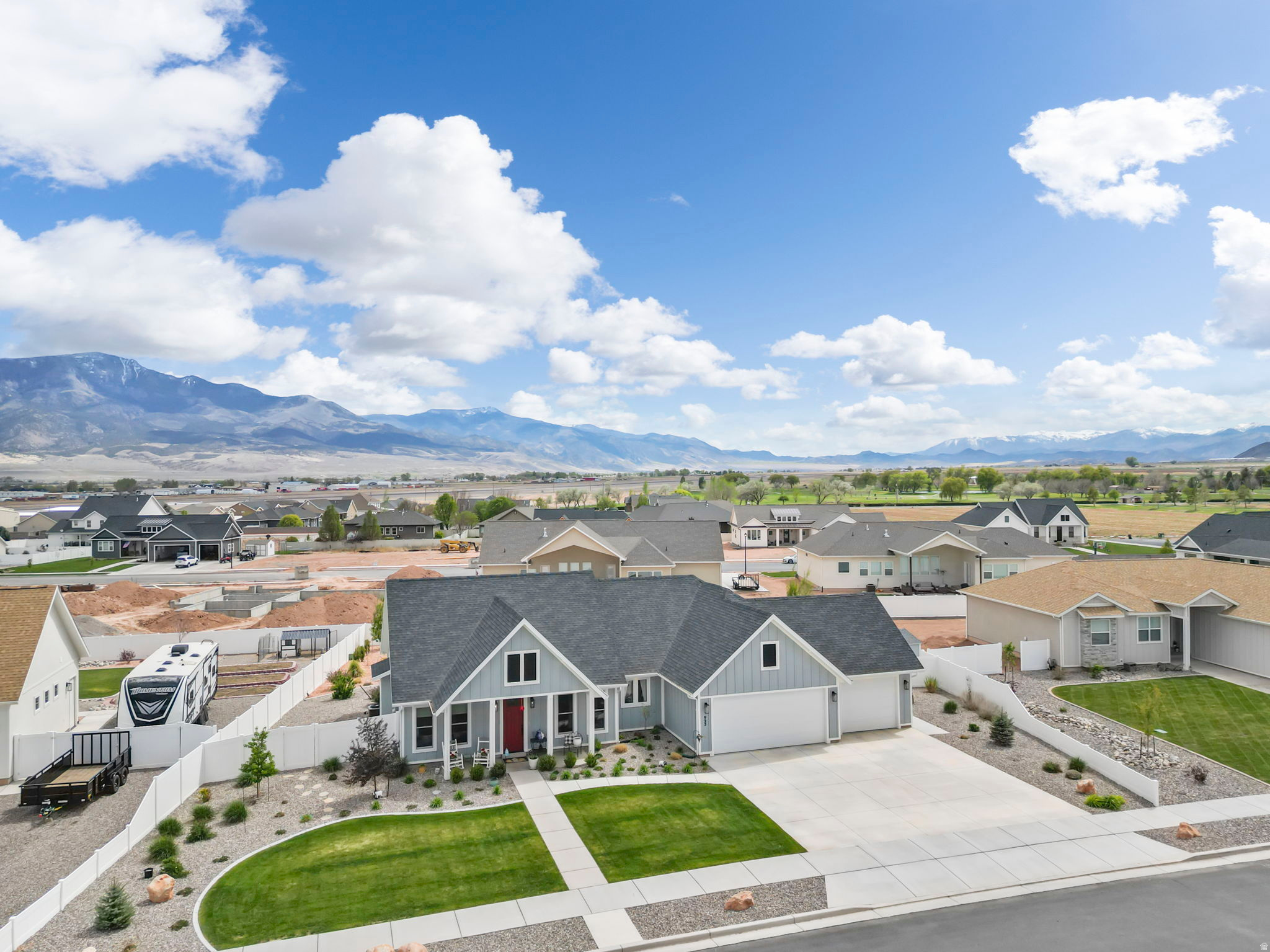 main property photo 42