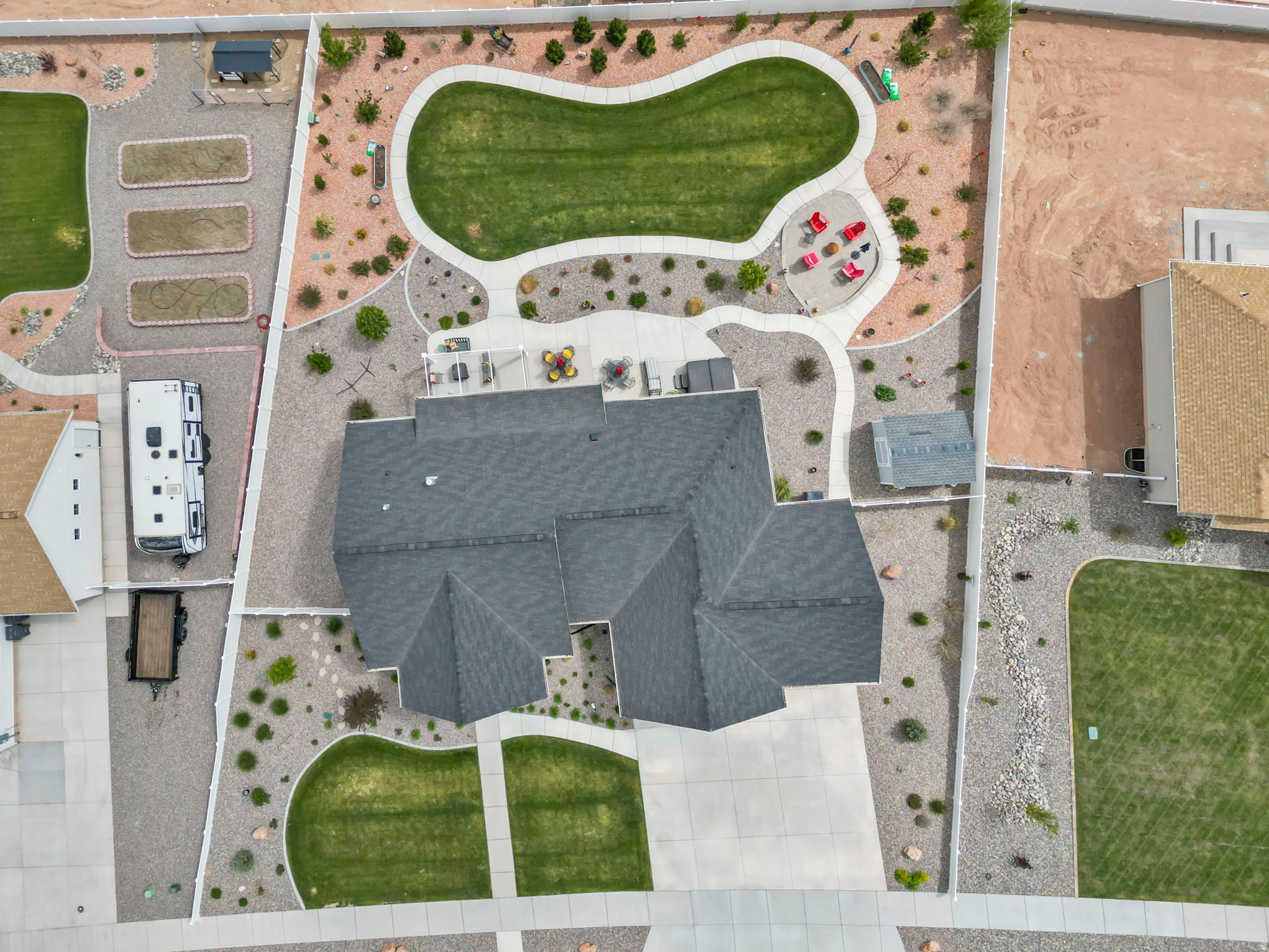 main property photo 45
