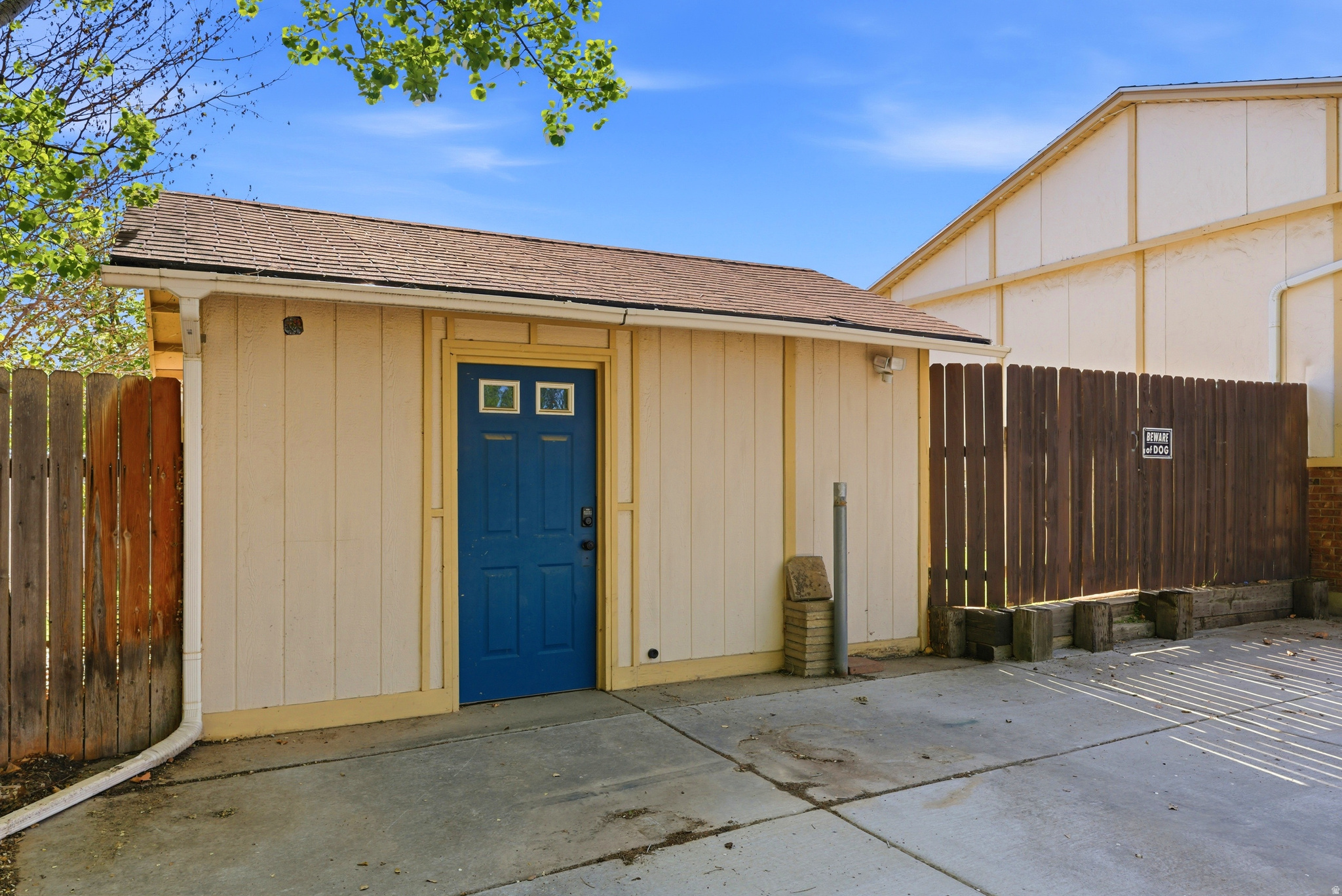 main property photo 44