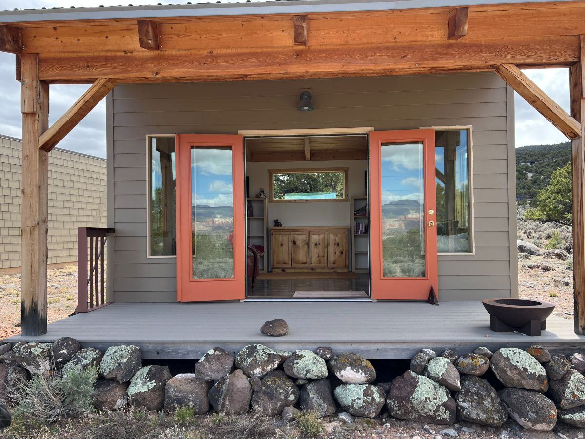 main property photo 35