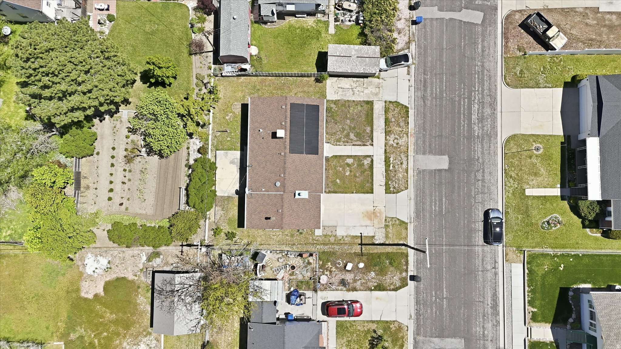 main property photo 33