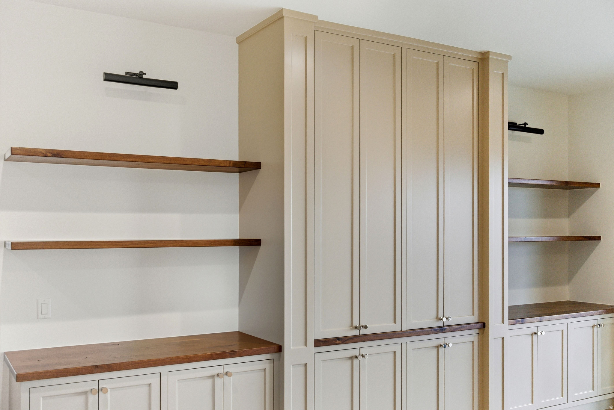 main property photo 56