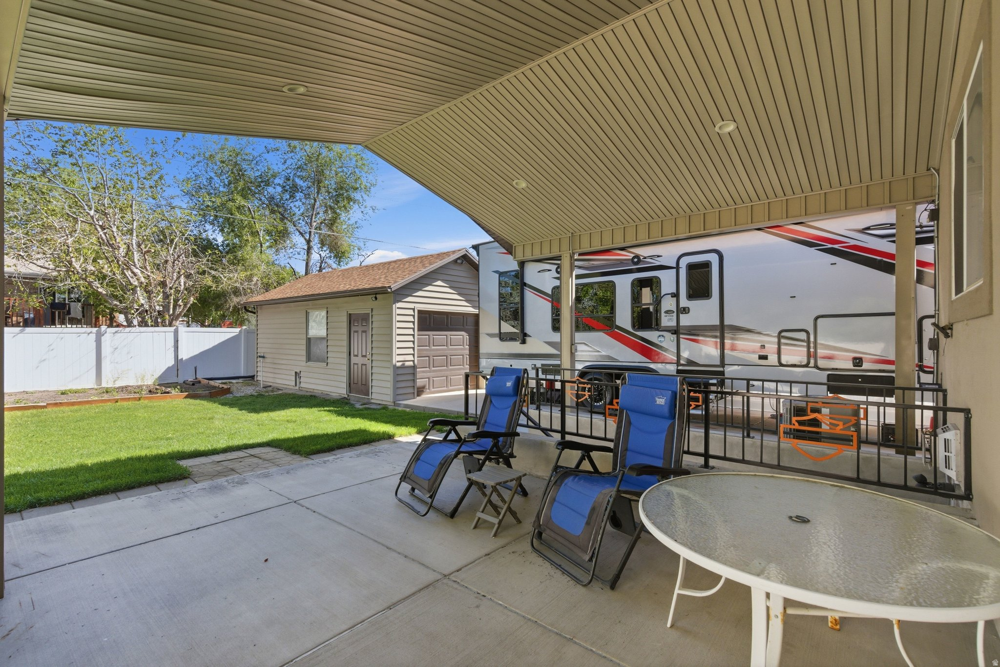 main property photo 57