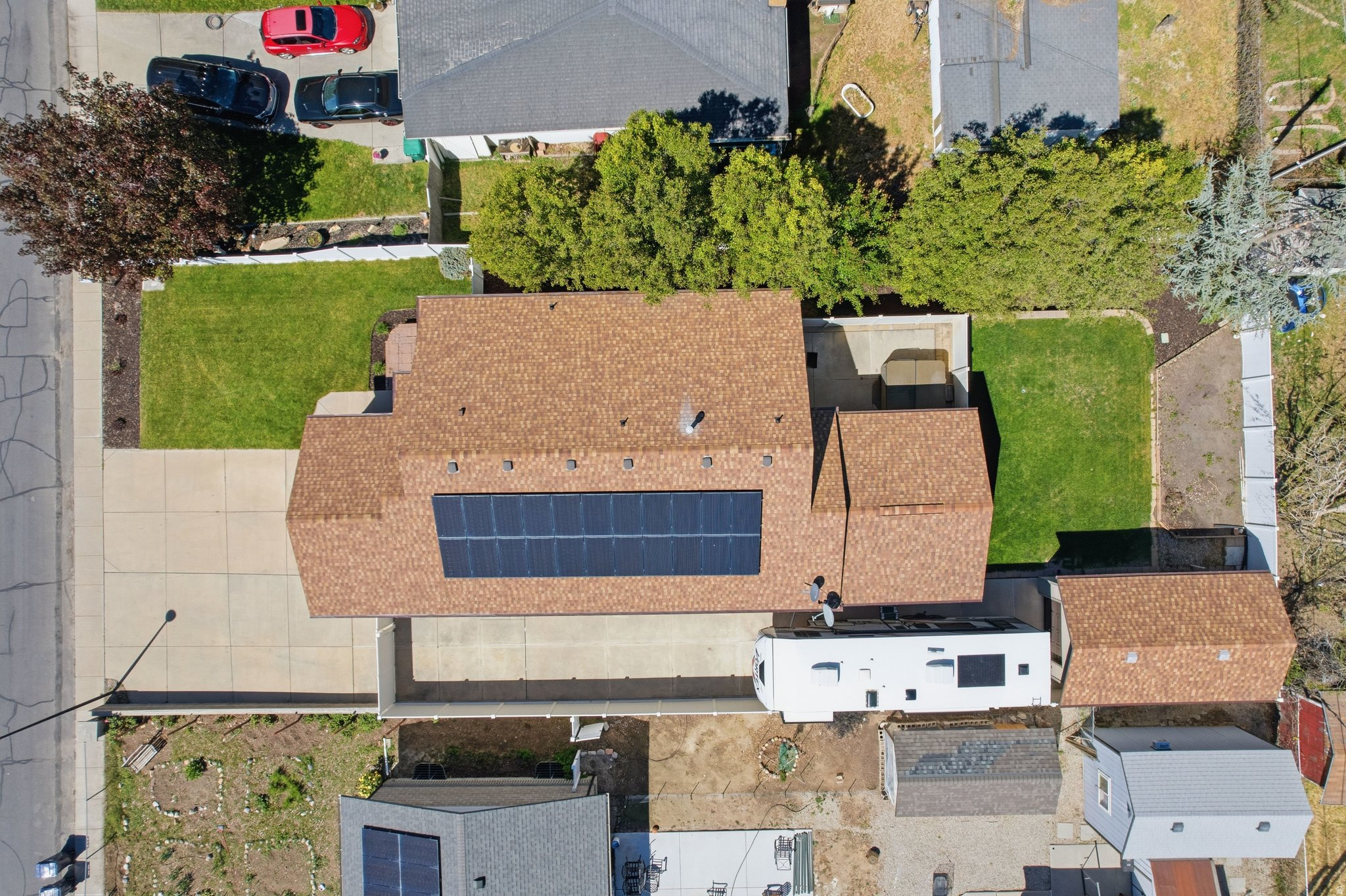main property photo 65