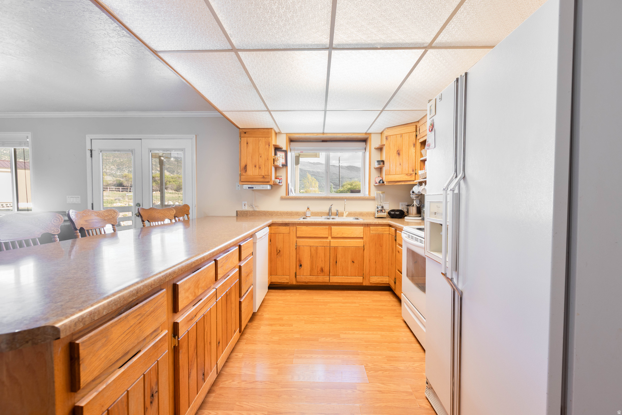 main property photo 12