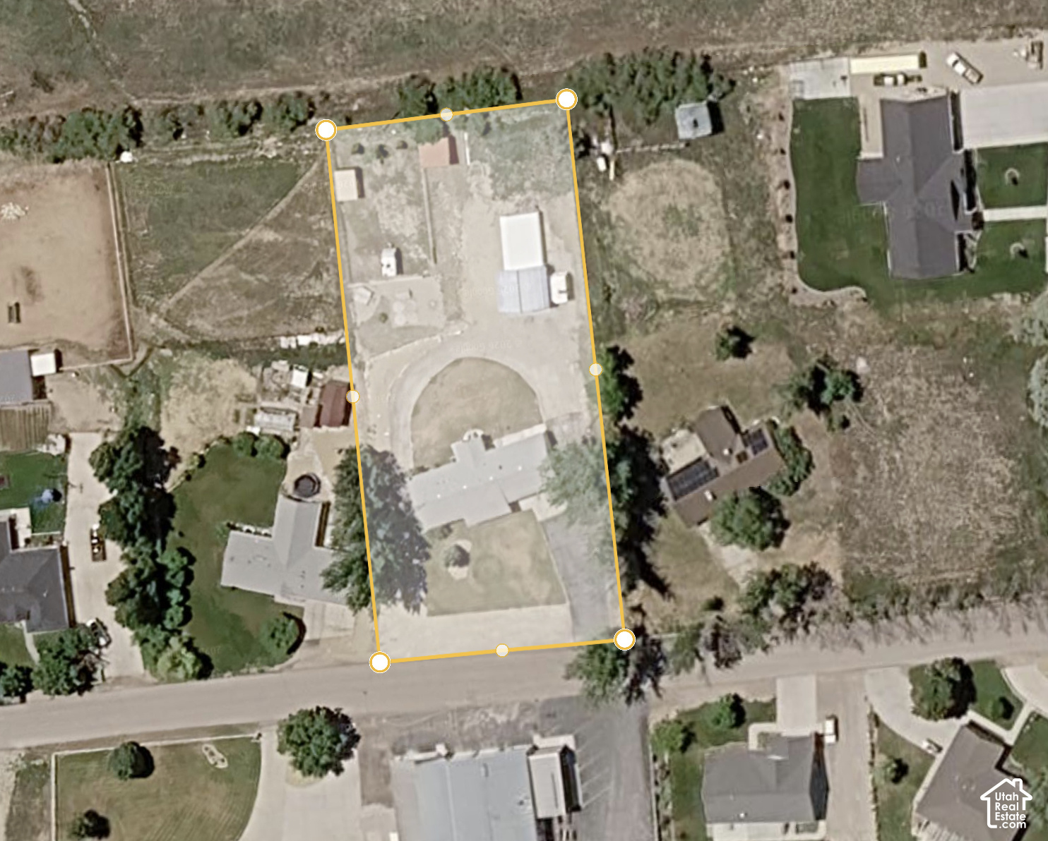 main property photo 48