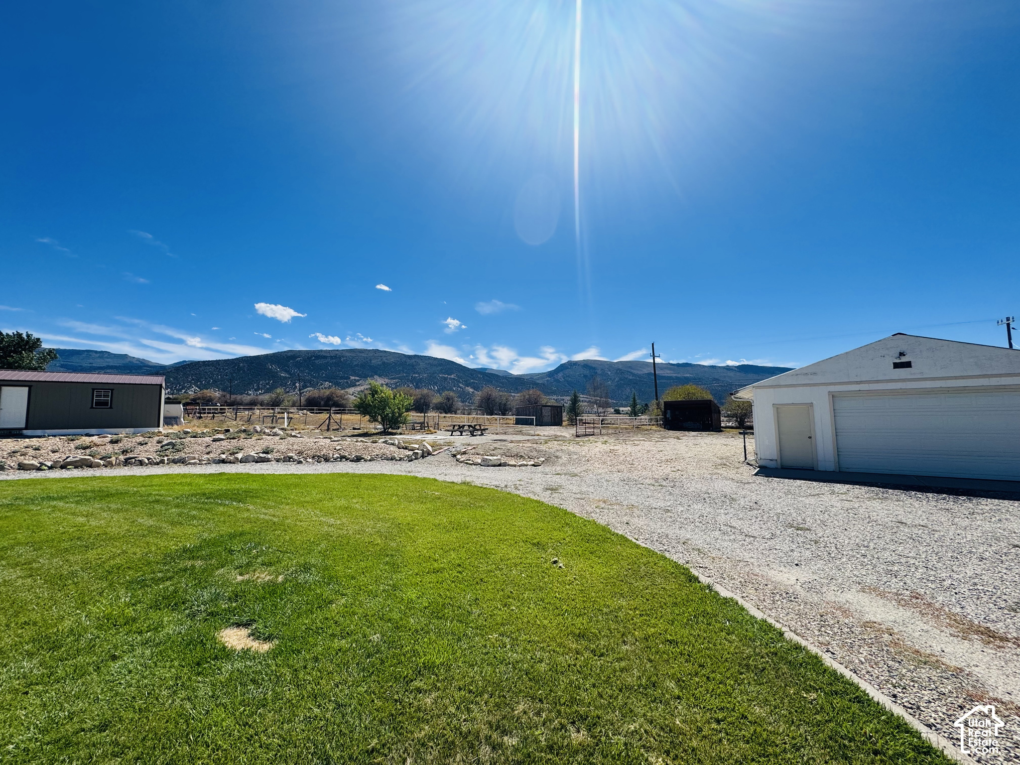 main property photo 50