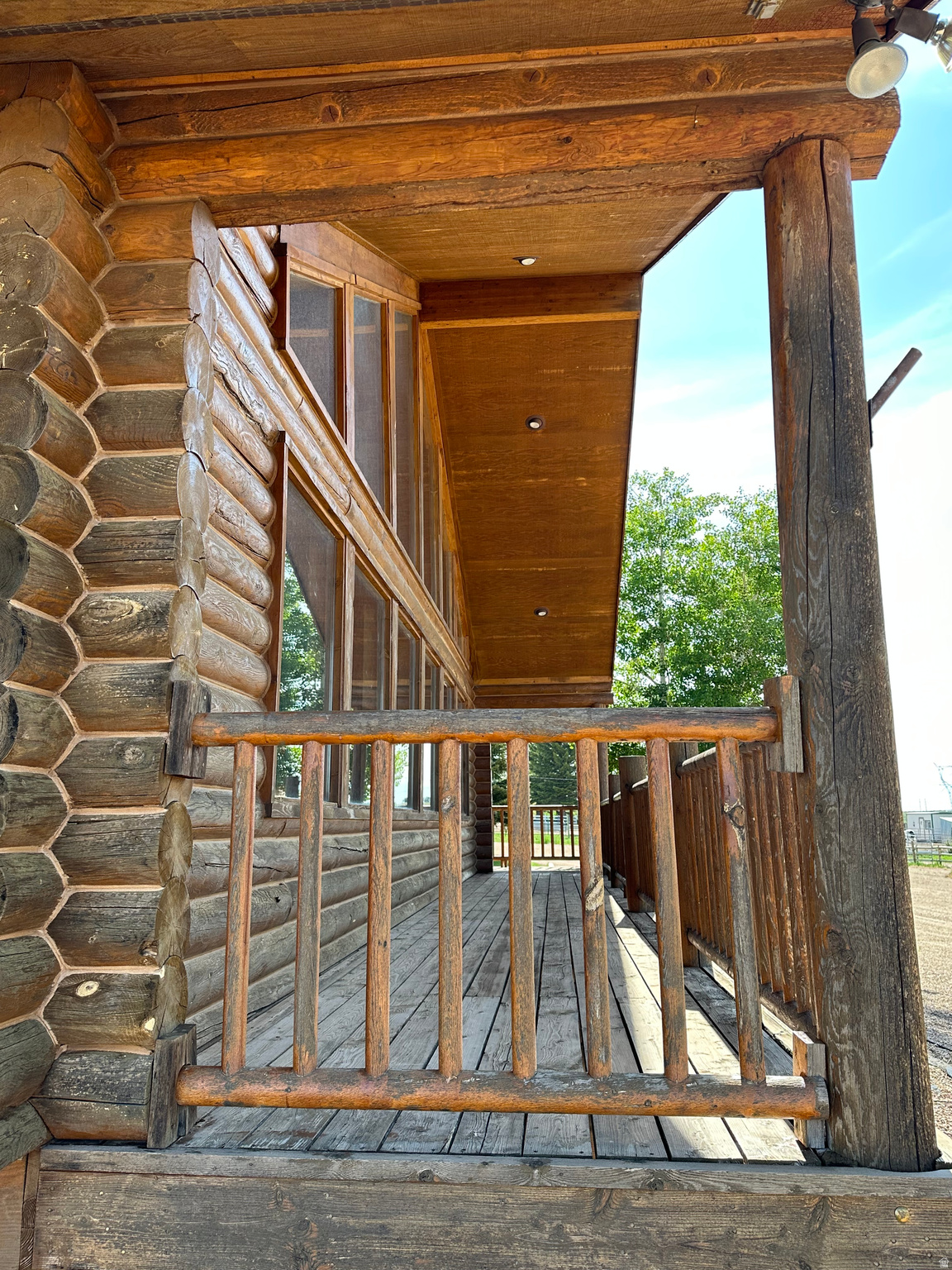main property photo 34