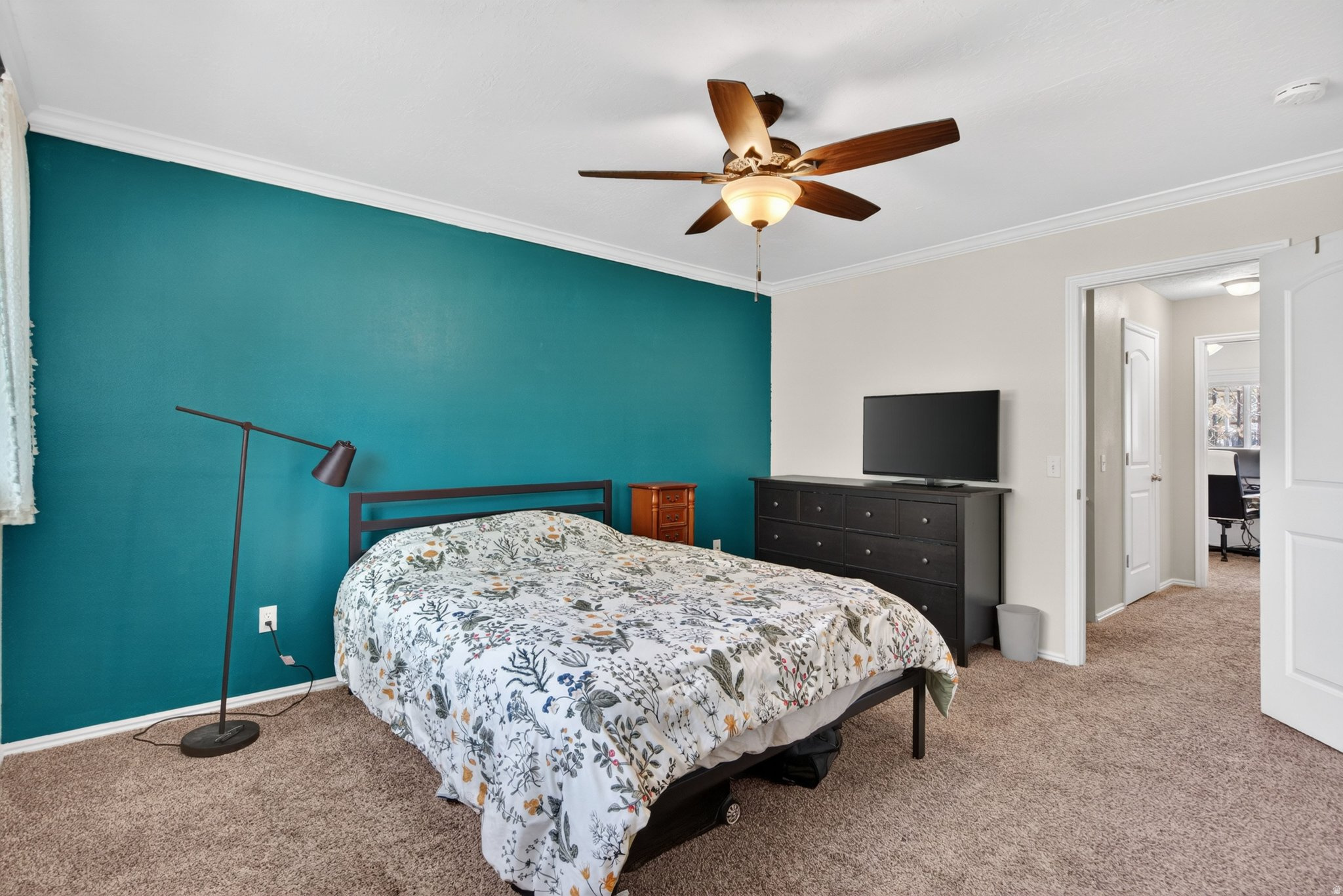 main property photo 14