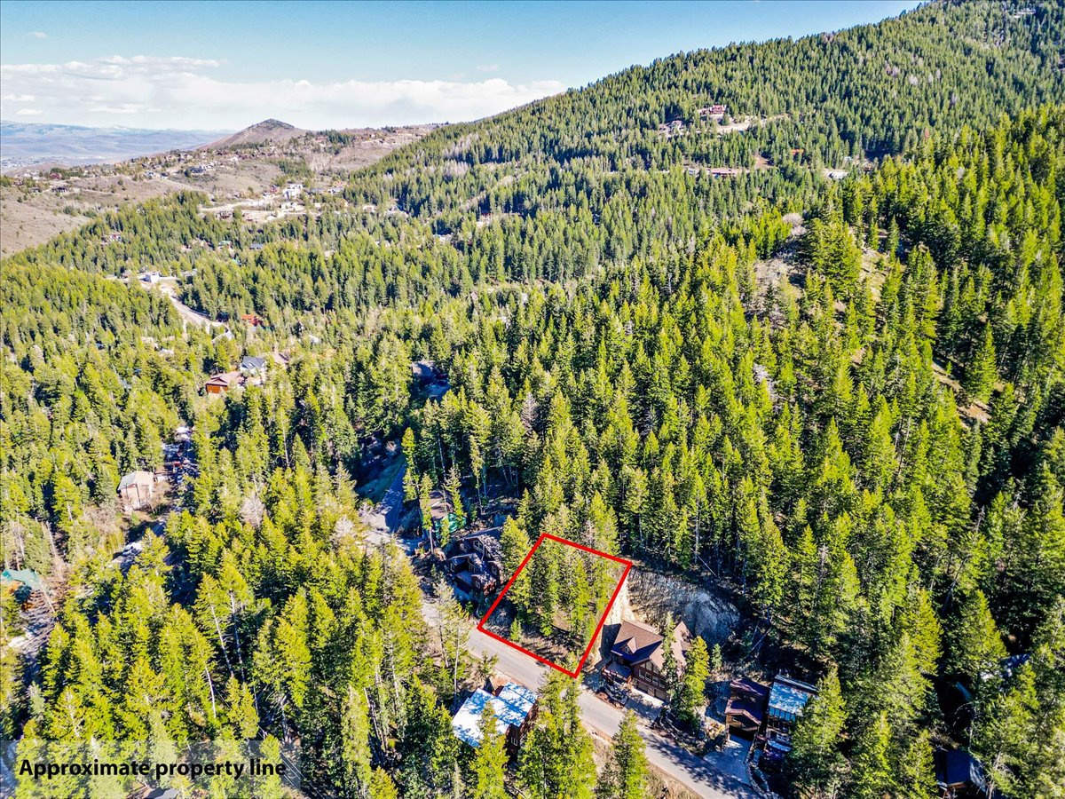main property photo 16