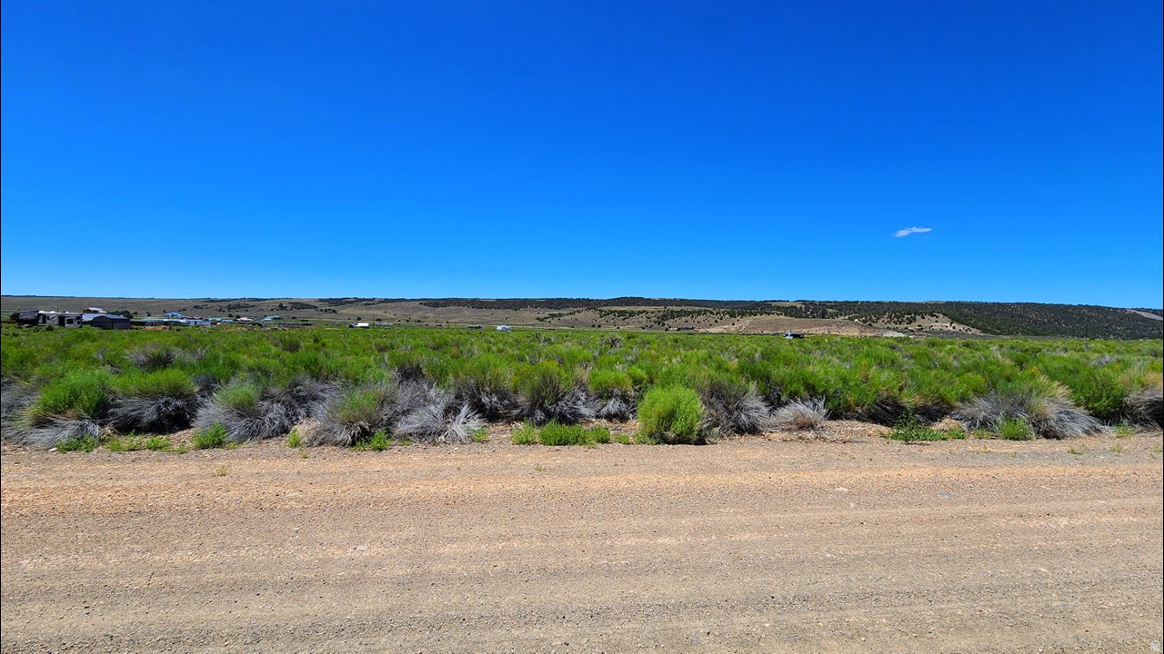 main property photo 10