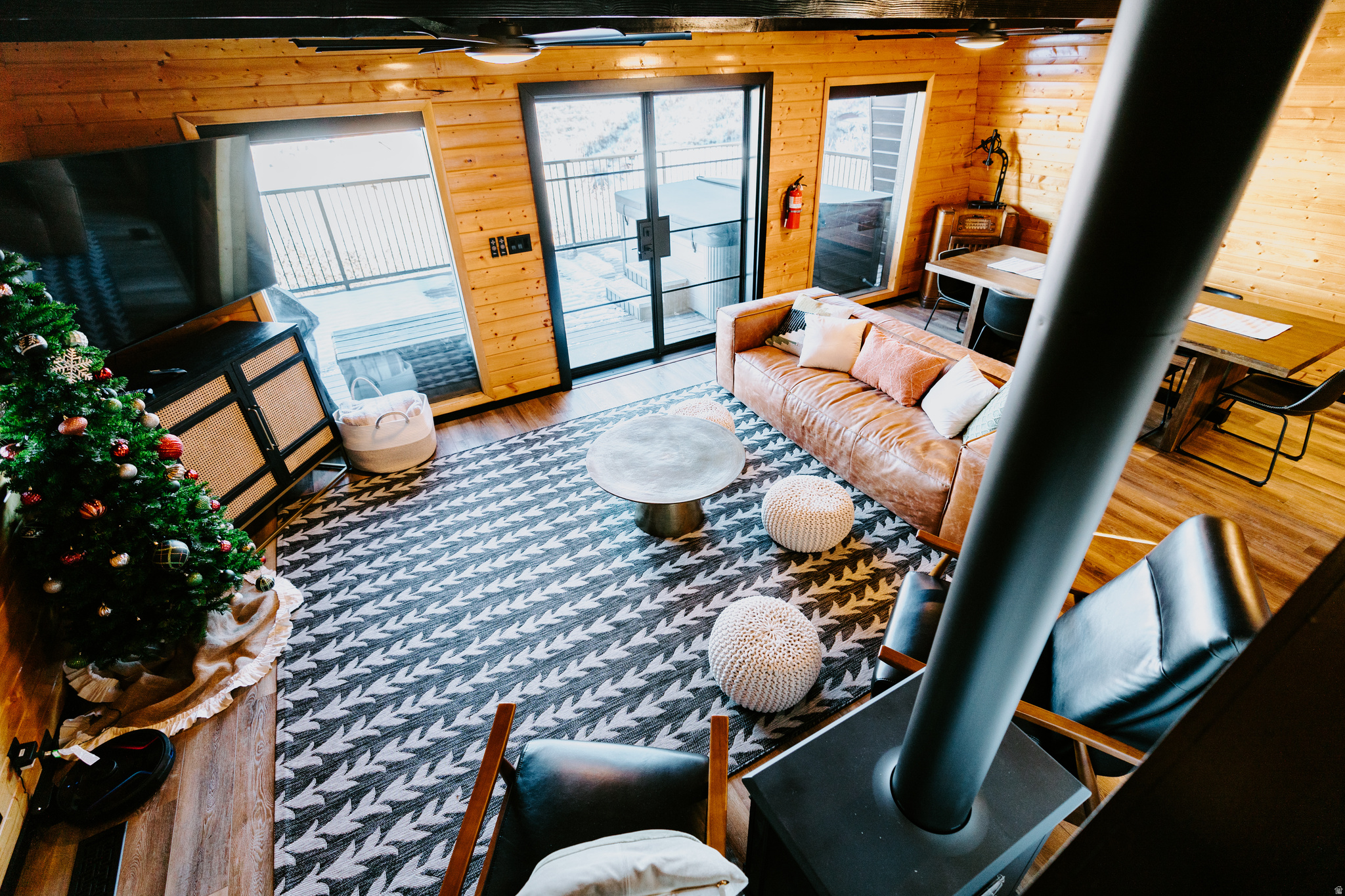 main property photo 49