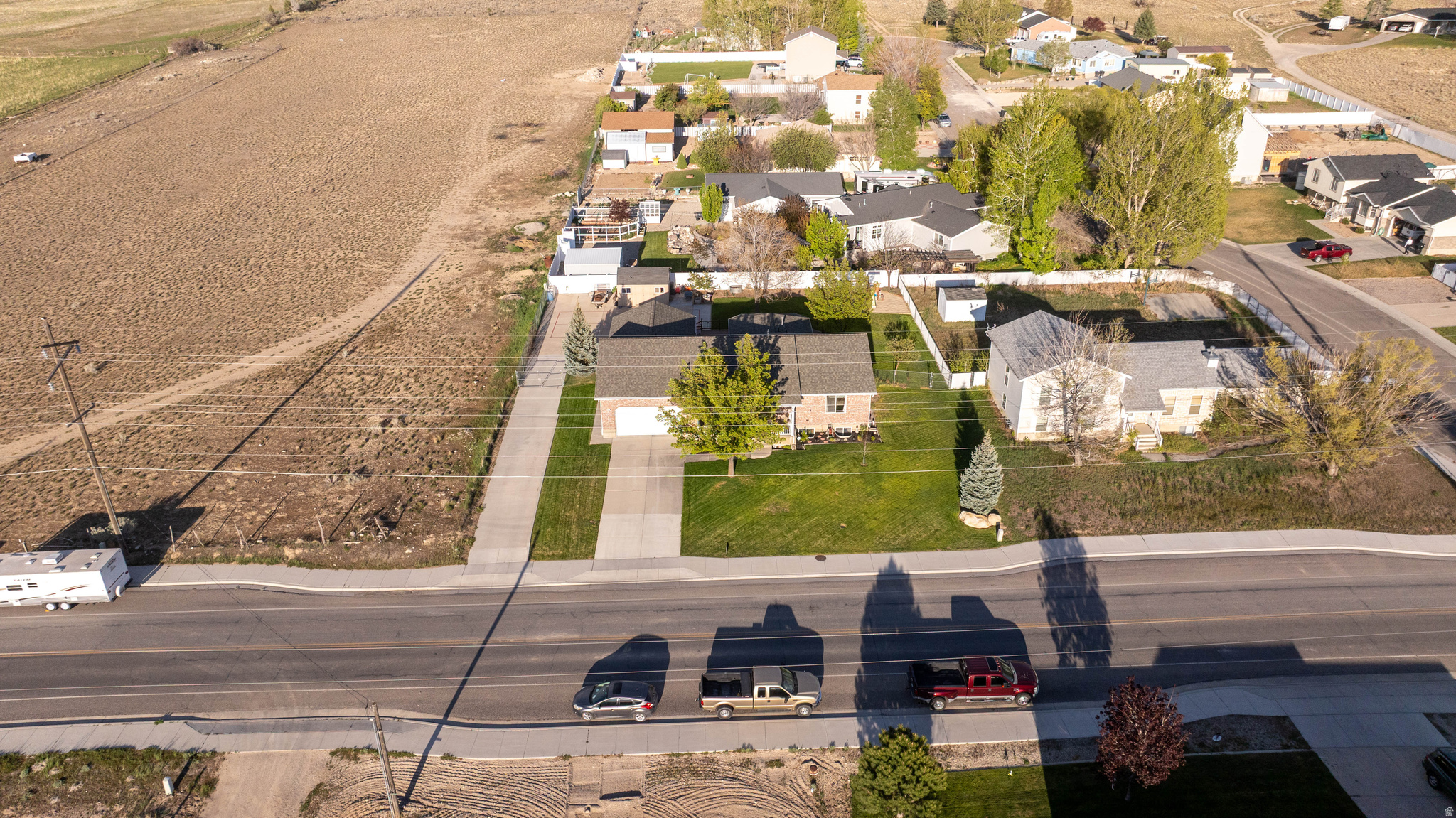 main property photo 8