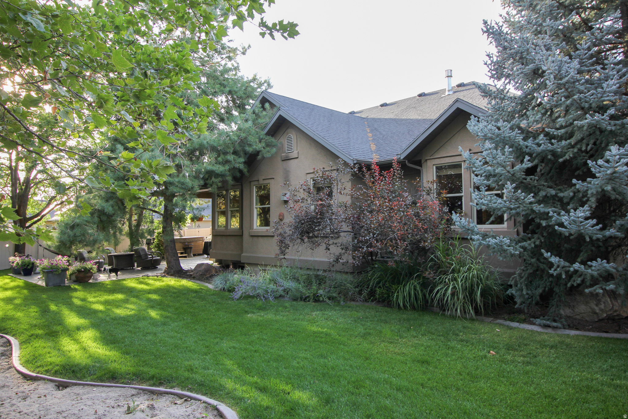 main property photo 48