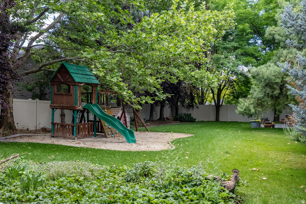 main property photo 64
