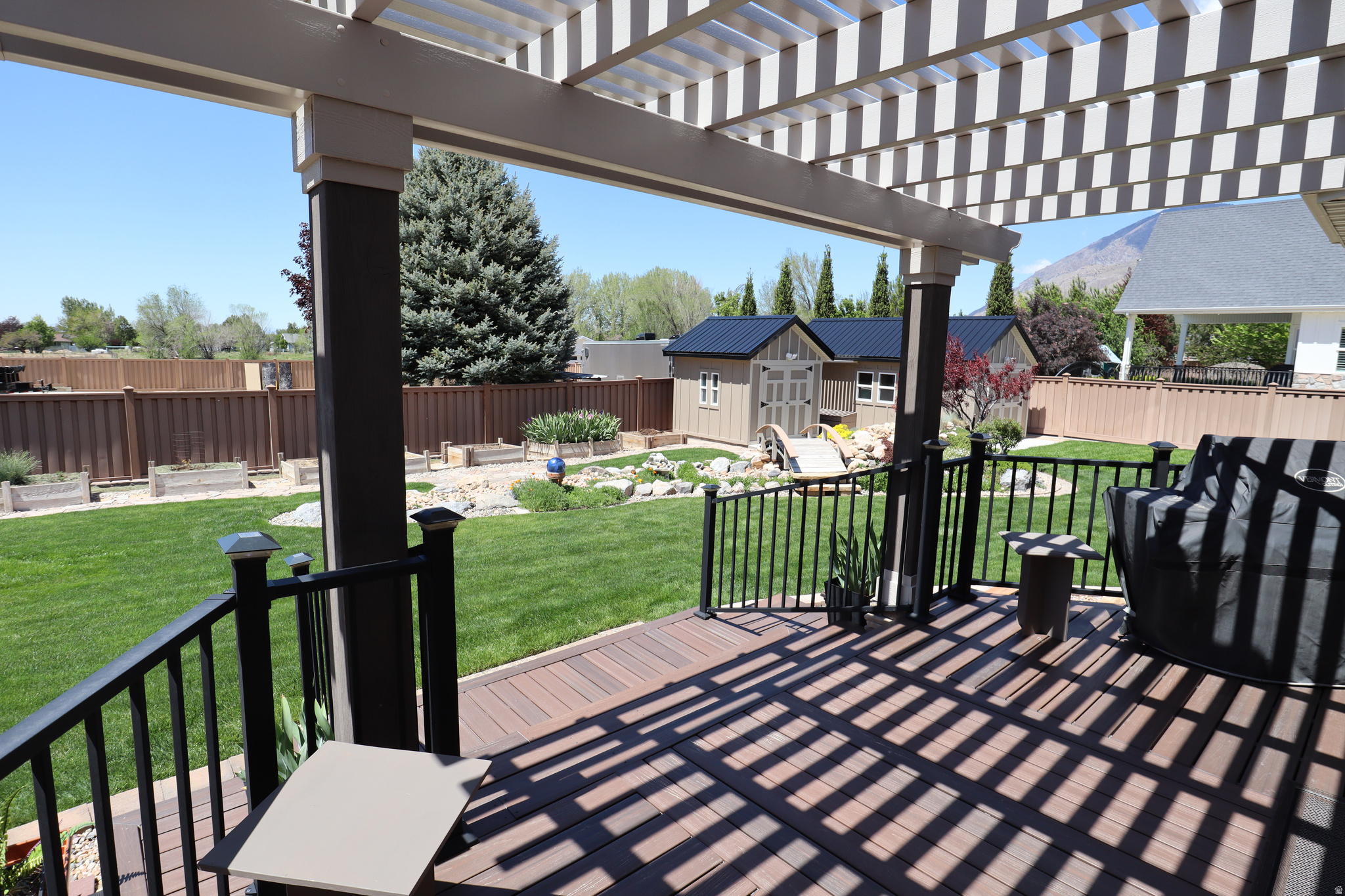 main property photo 77