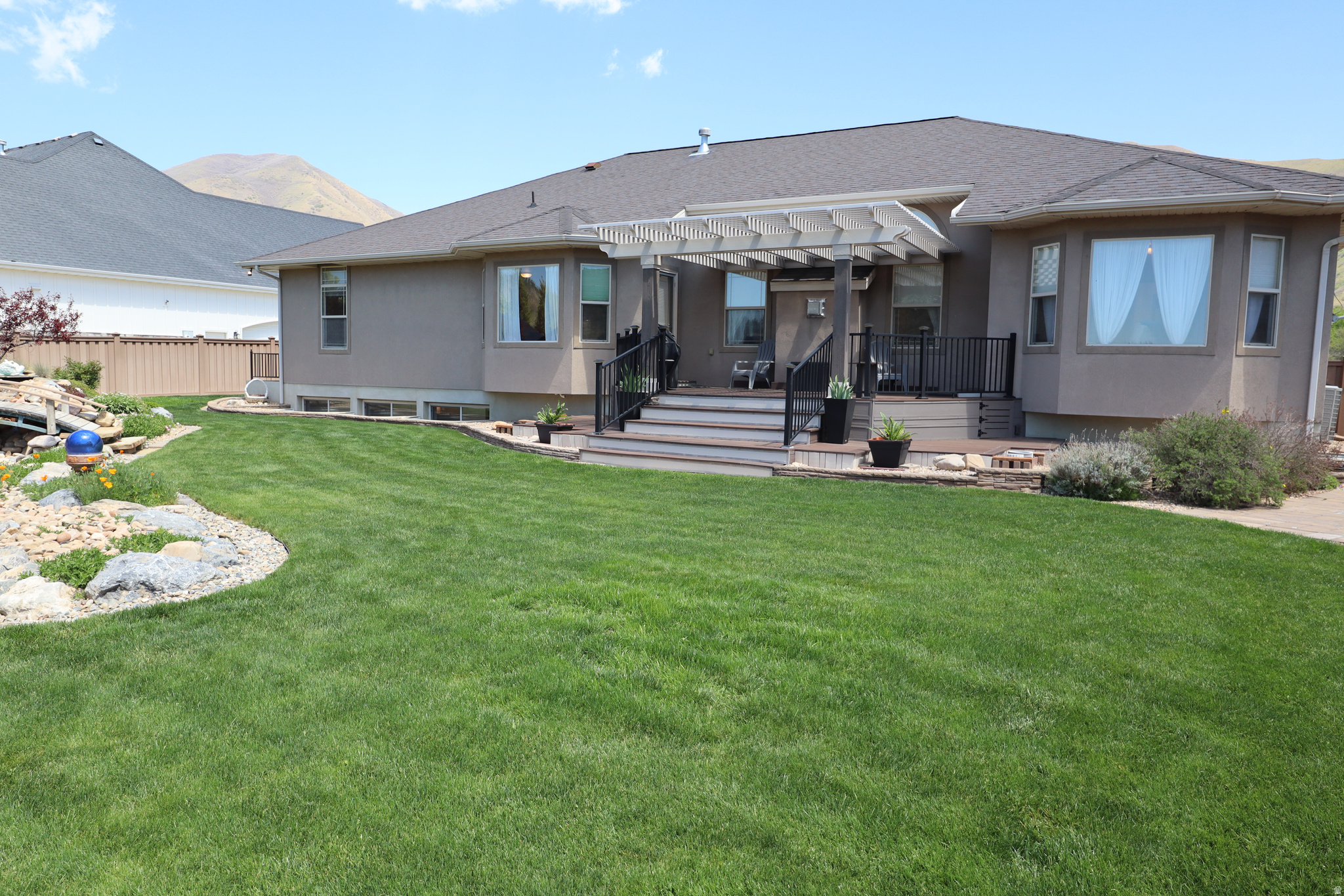 main property photo 83