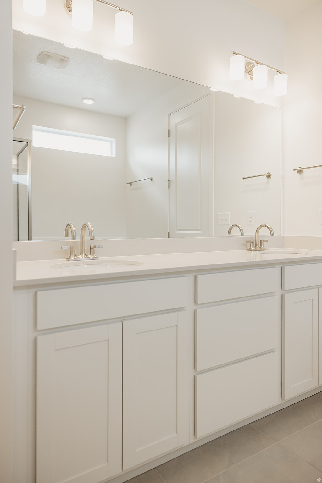 main property photo 70