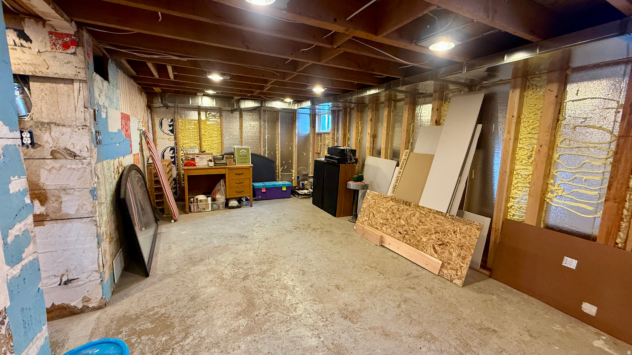 main property photo 20