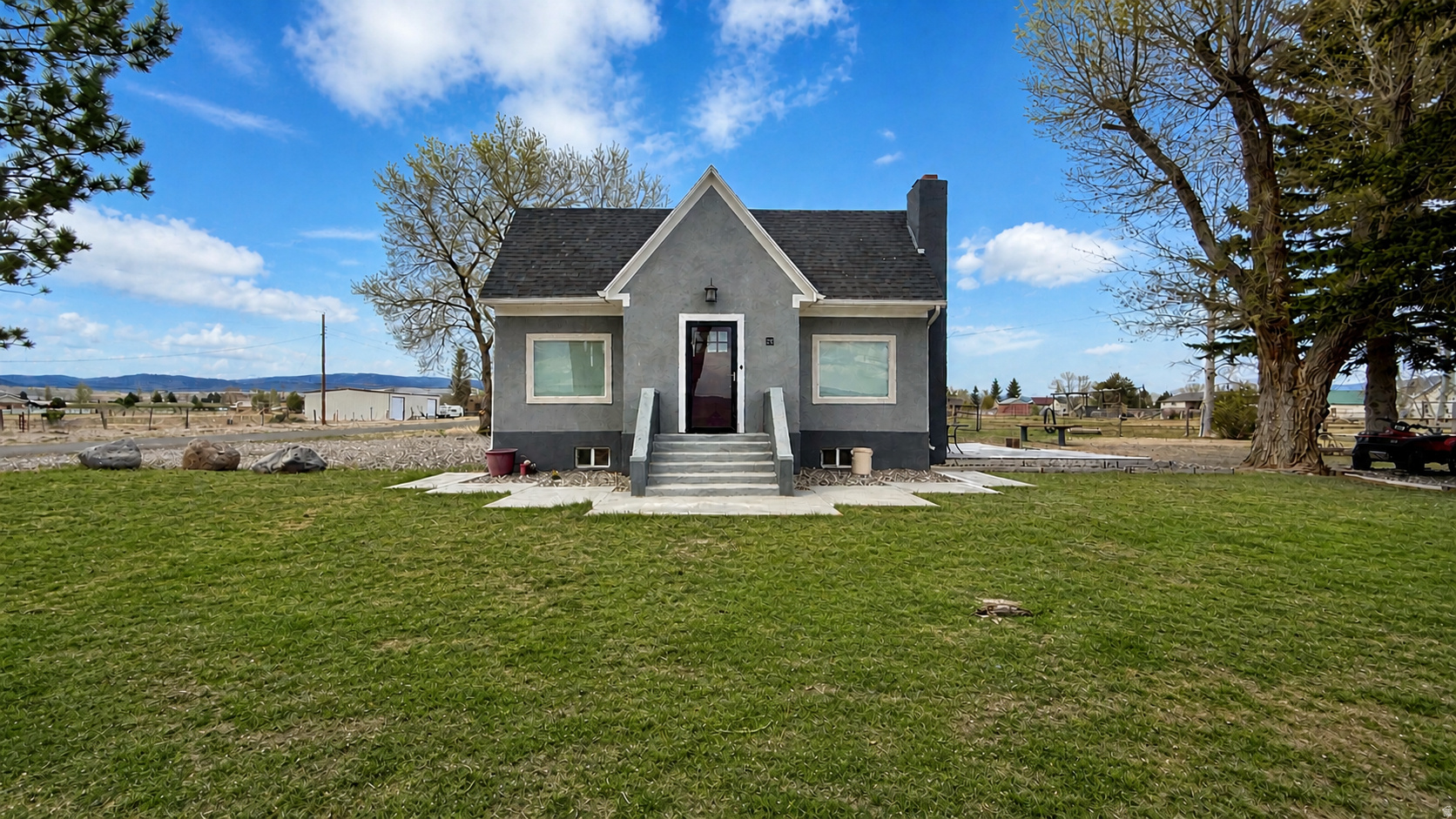 main property photo 21