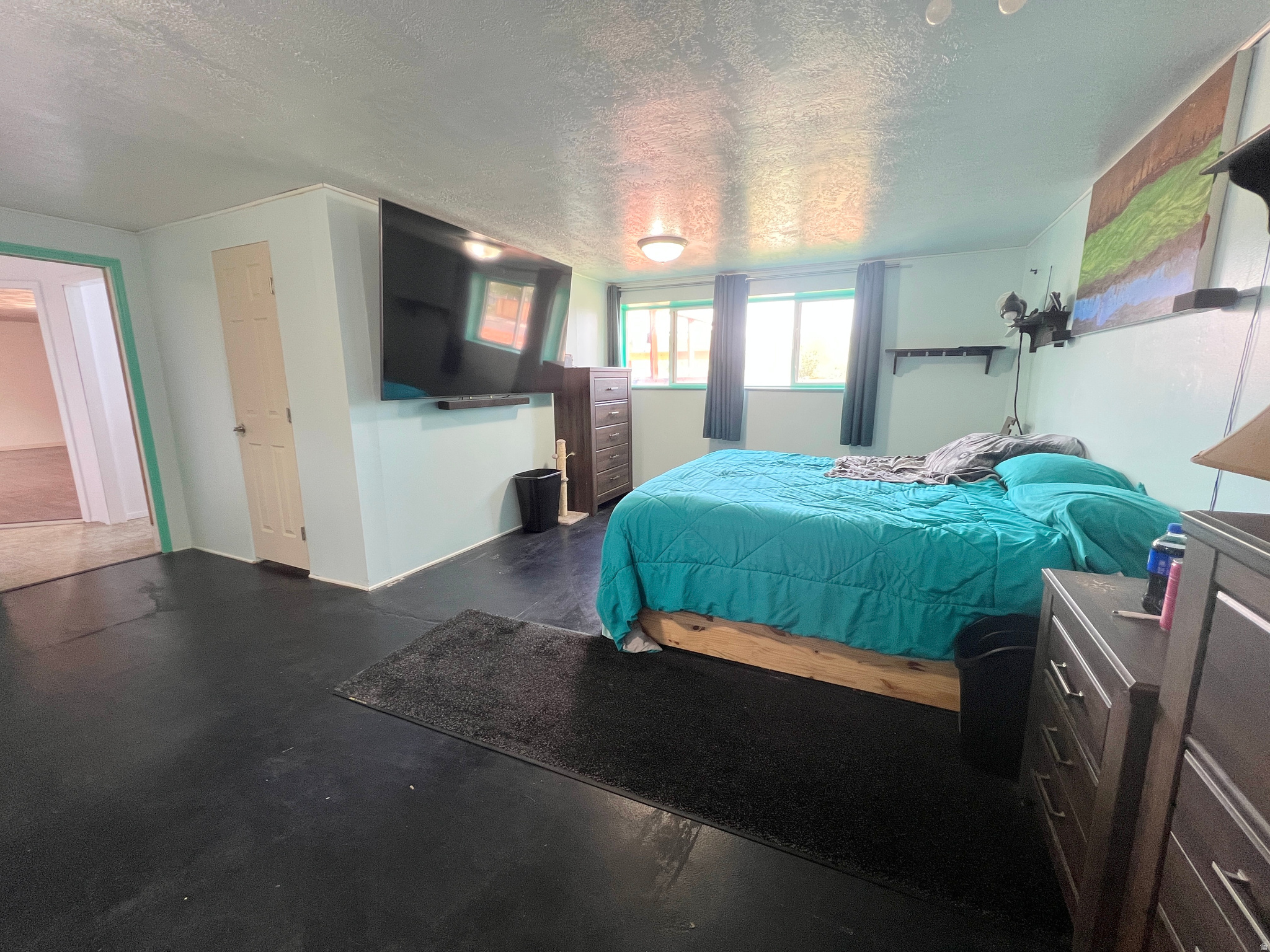 main property photo 31