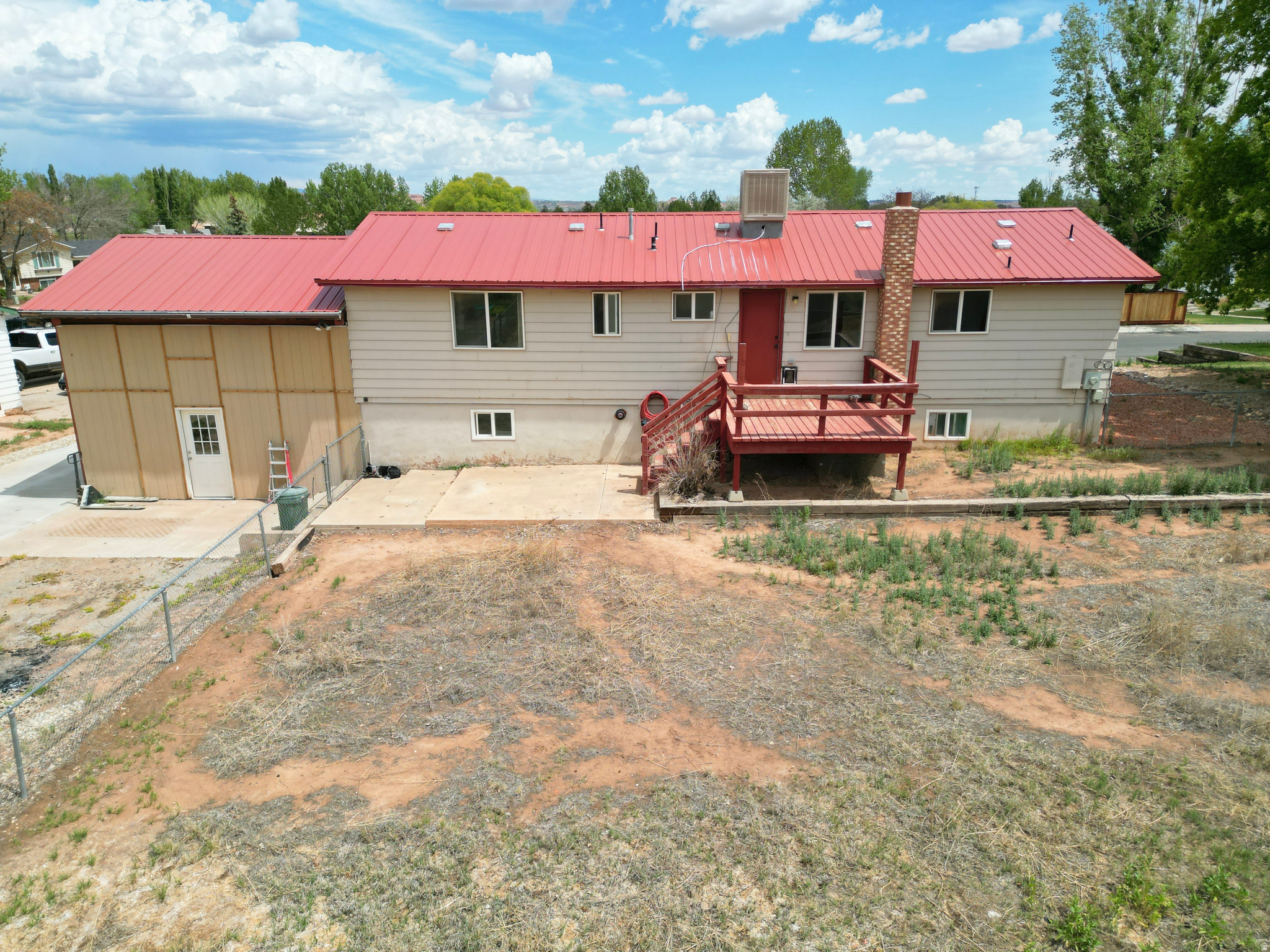 main property photo 54
