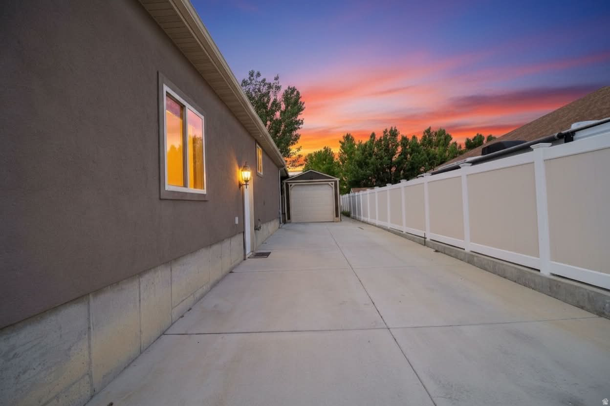 main property photo 65