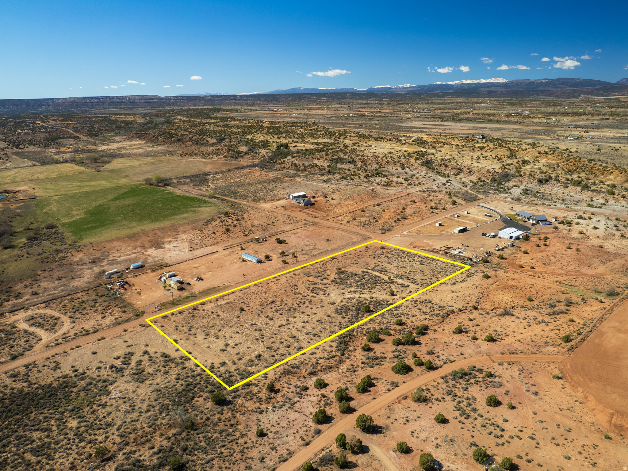 main property photo 12