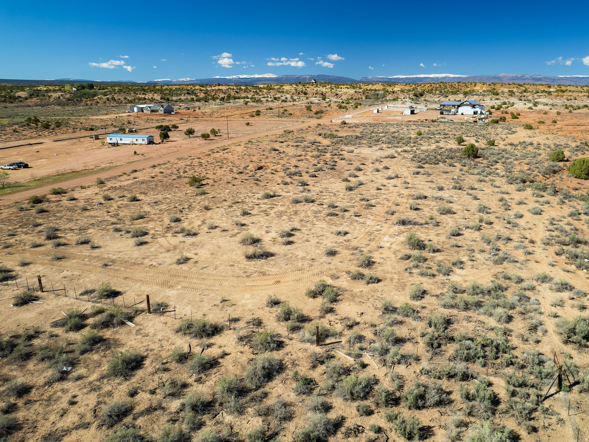 main property photo 14