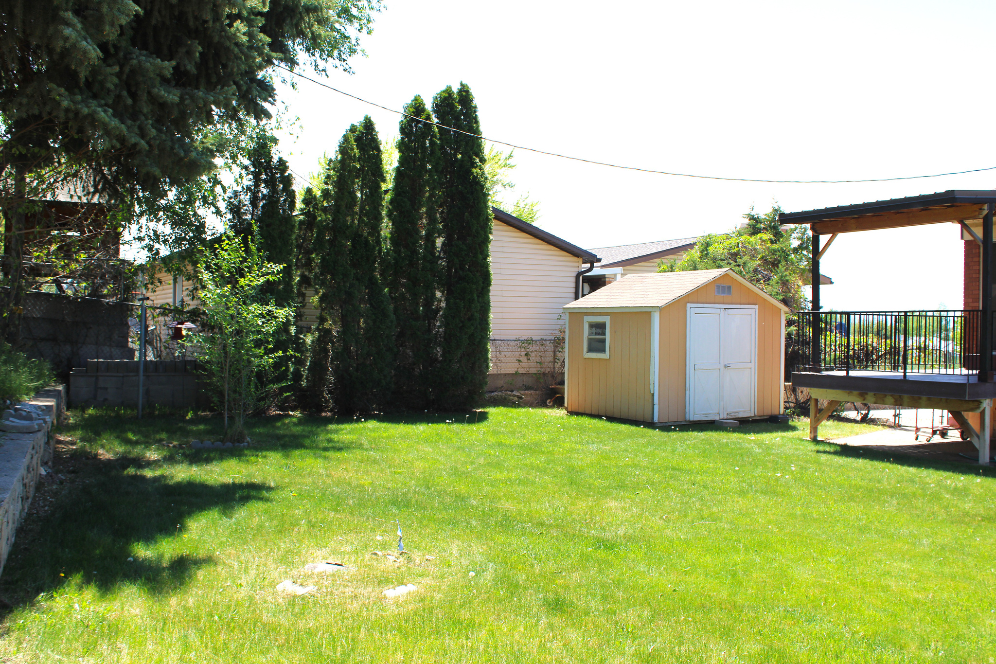 main property photo 41