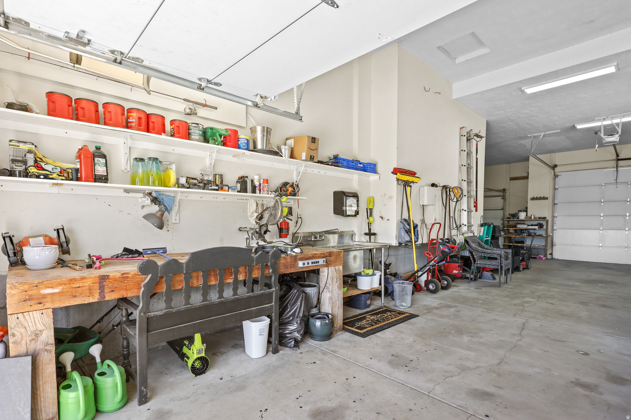 main property photo 74