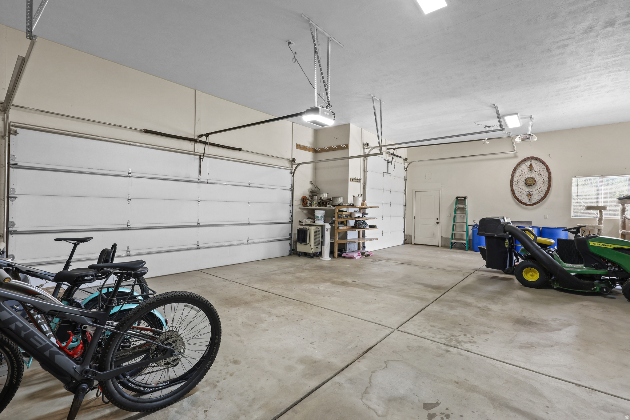 main property photo 76