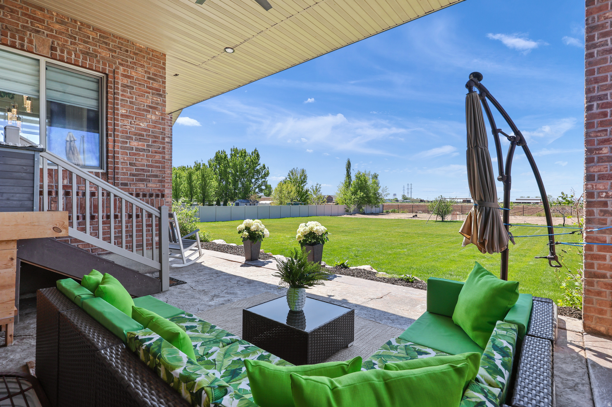 main property photo 79