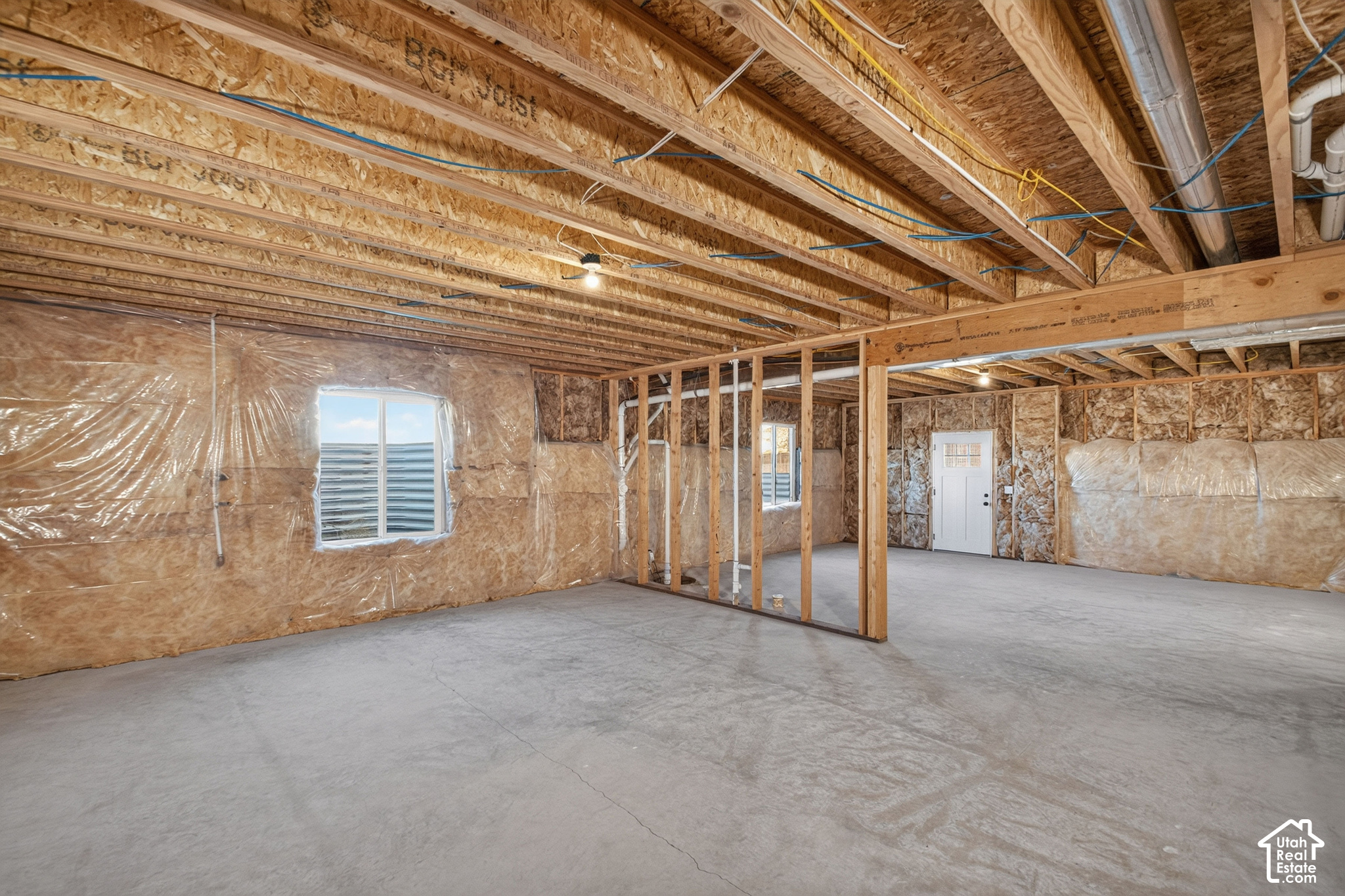 main property photo 43