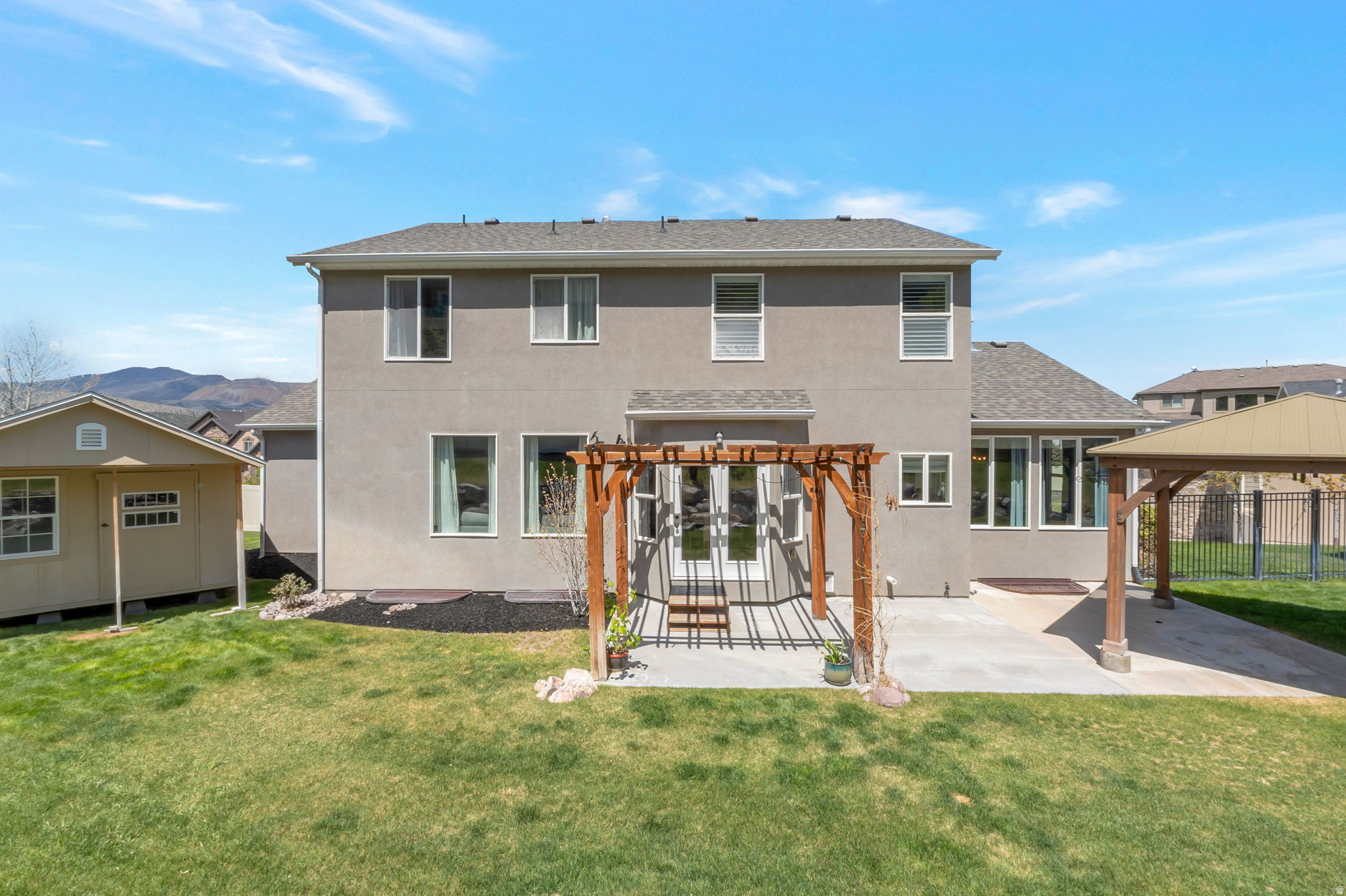 main property photo 37
