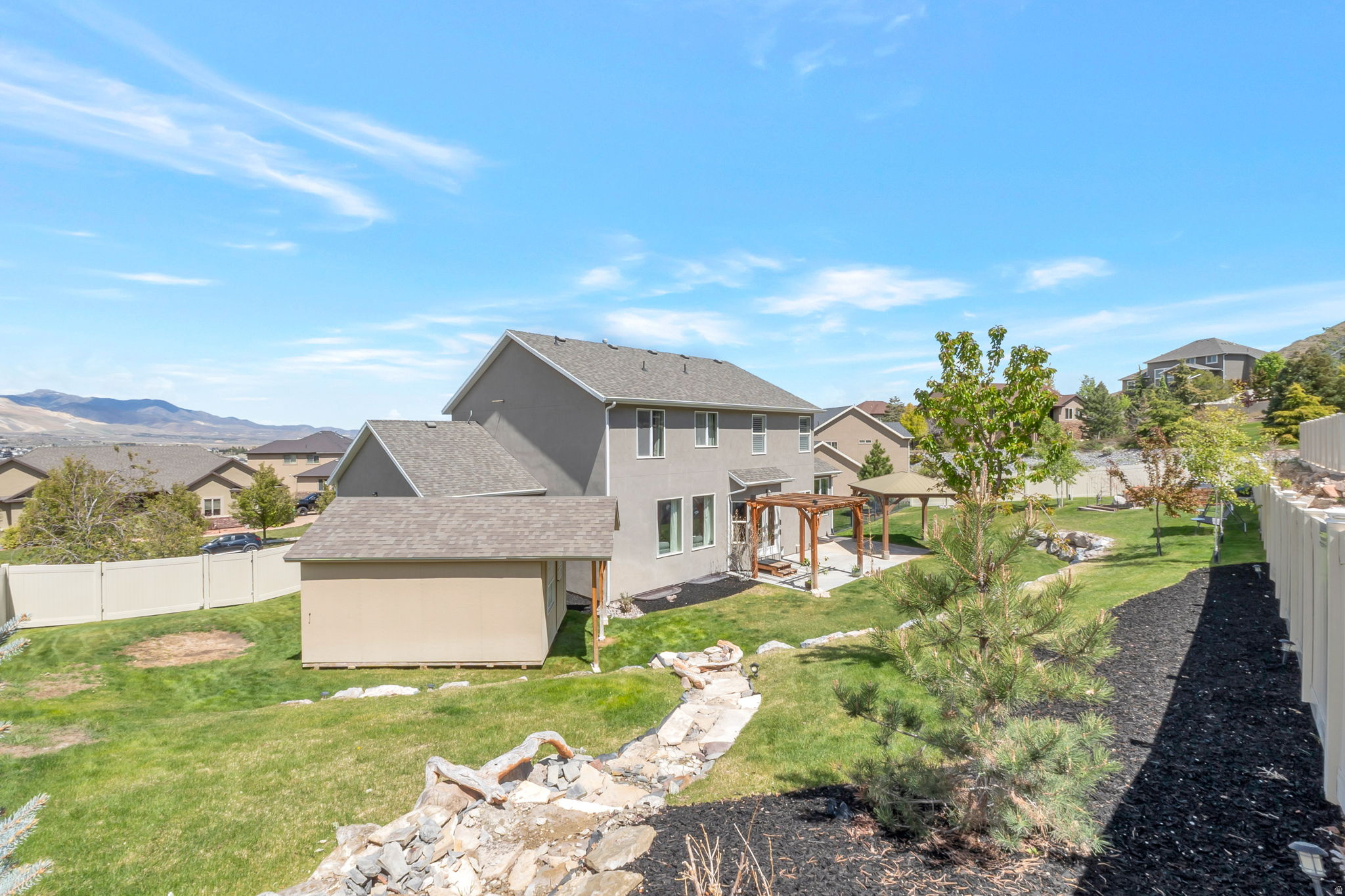 main property photo 38