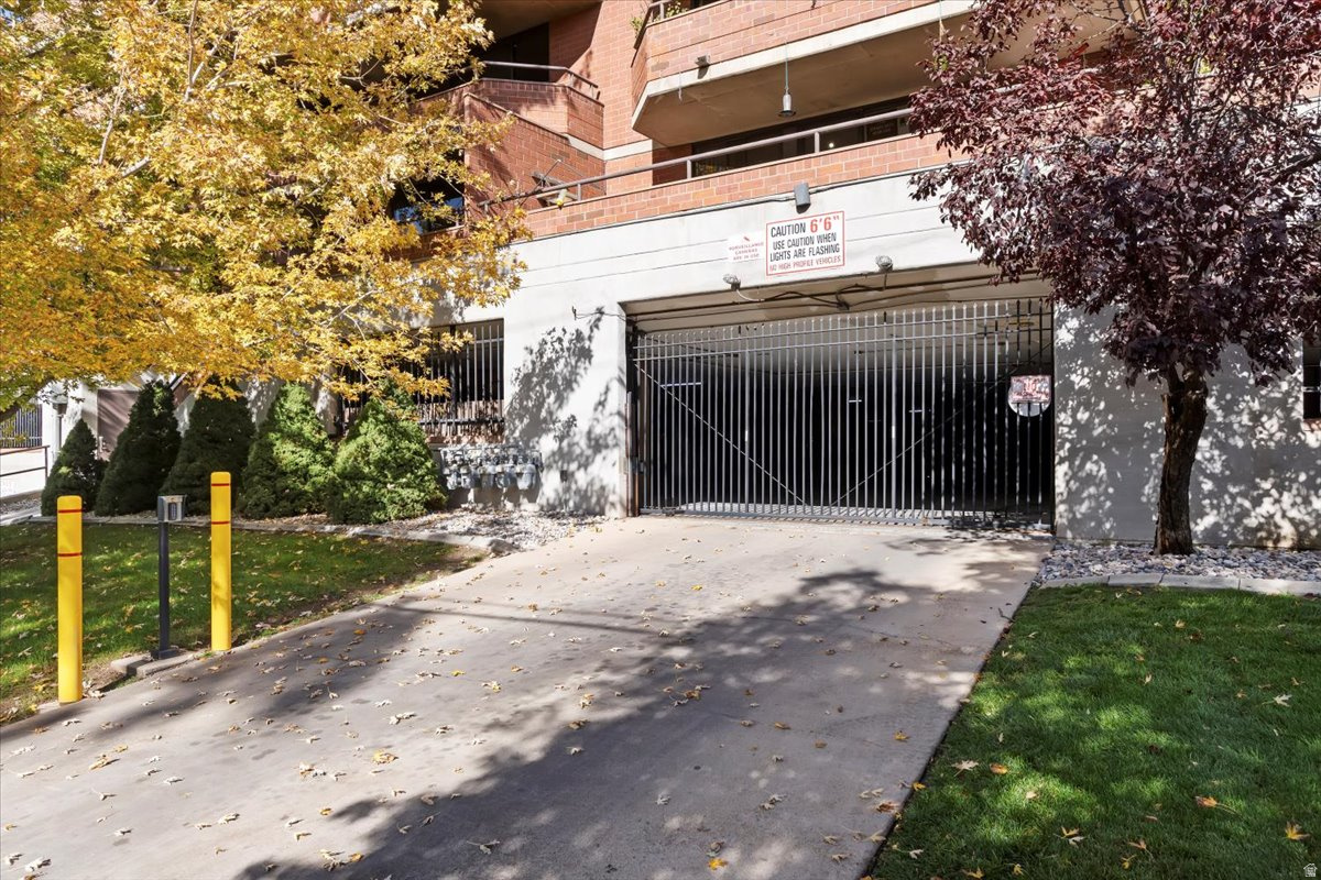 main property photo 20