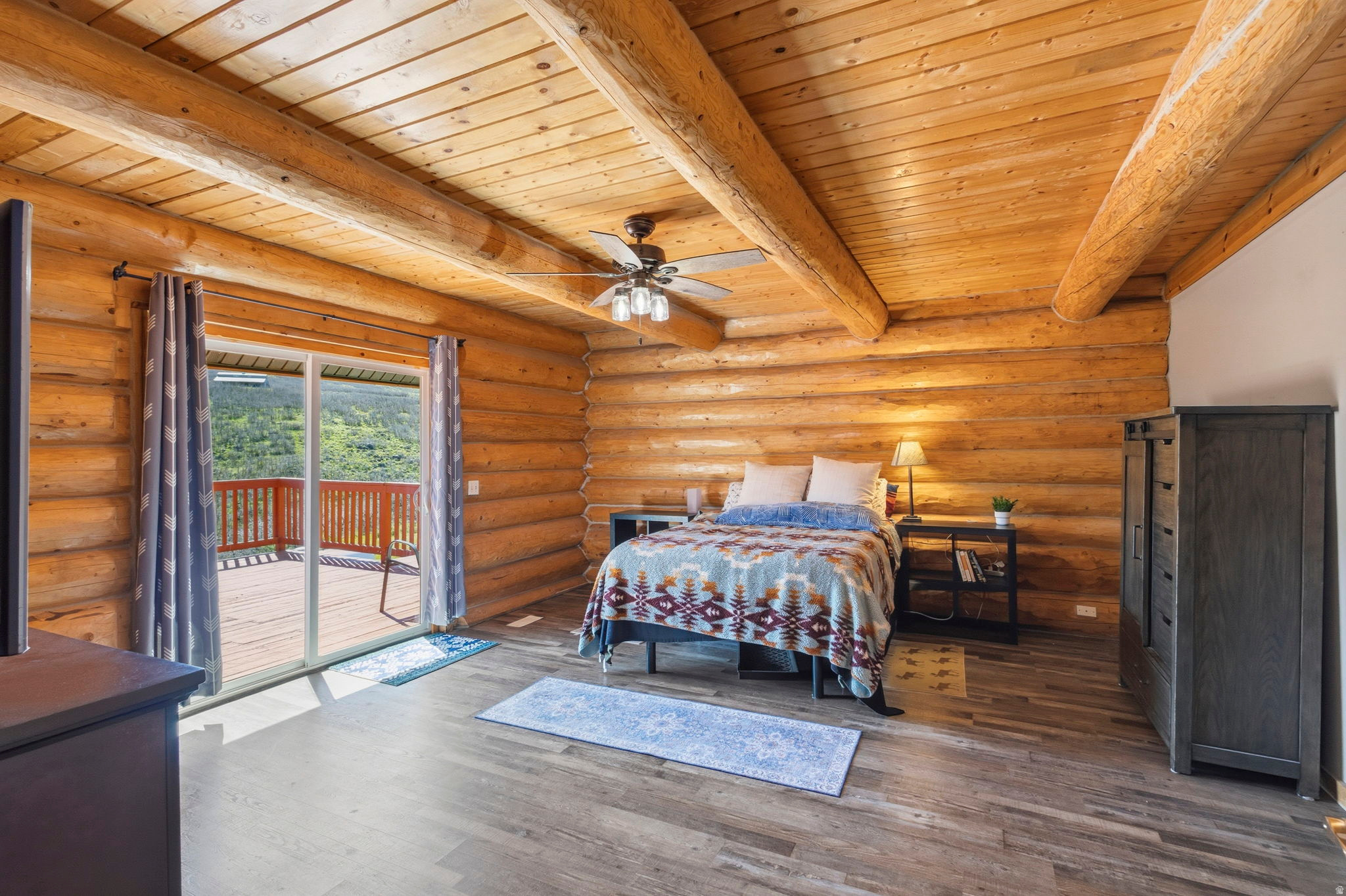 main property photo 11