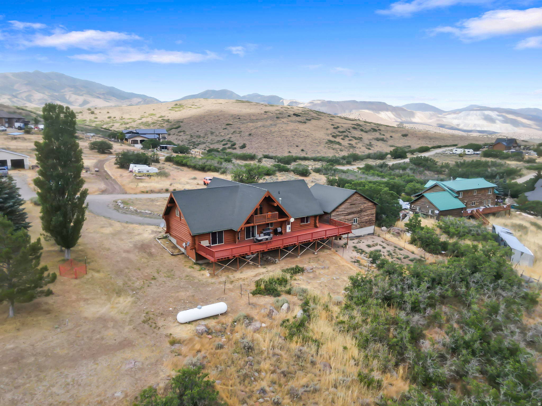 main property photo 38