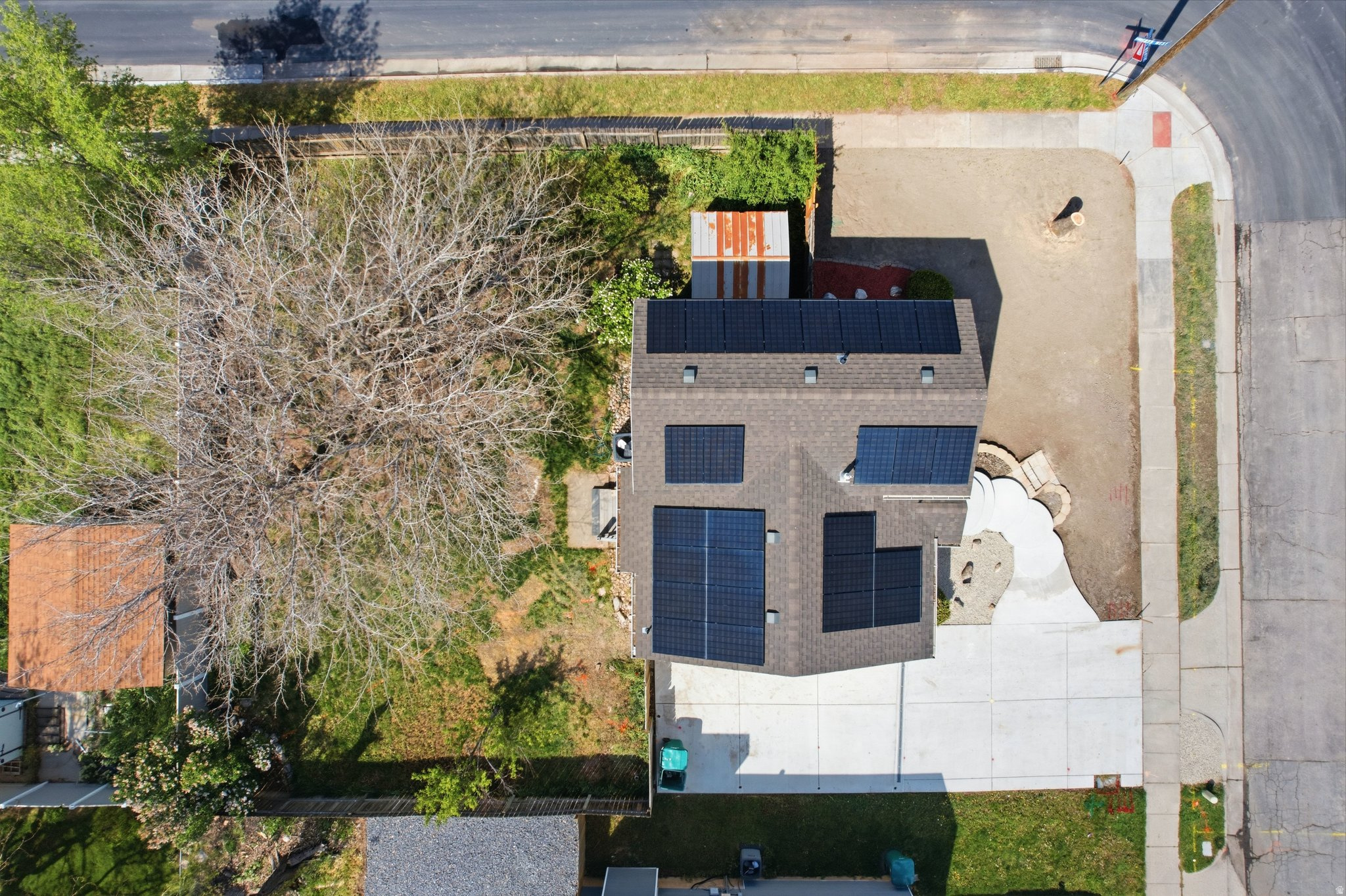 main property photo 43