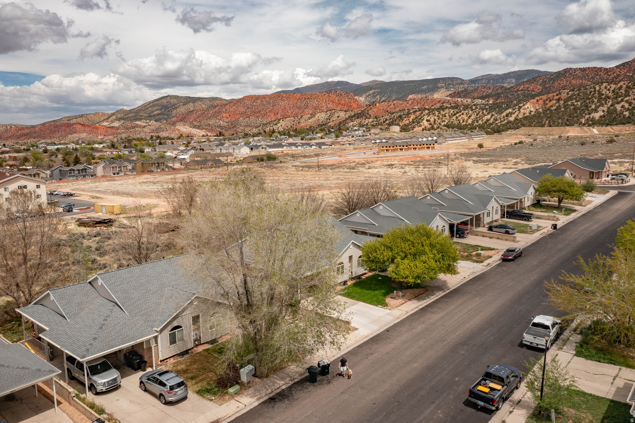 main property photo 46