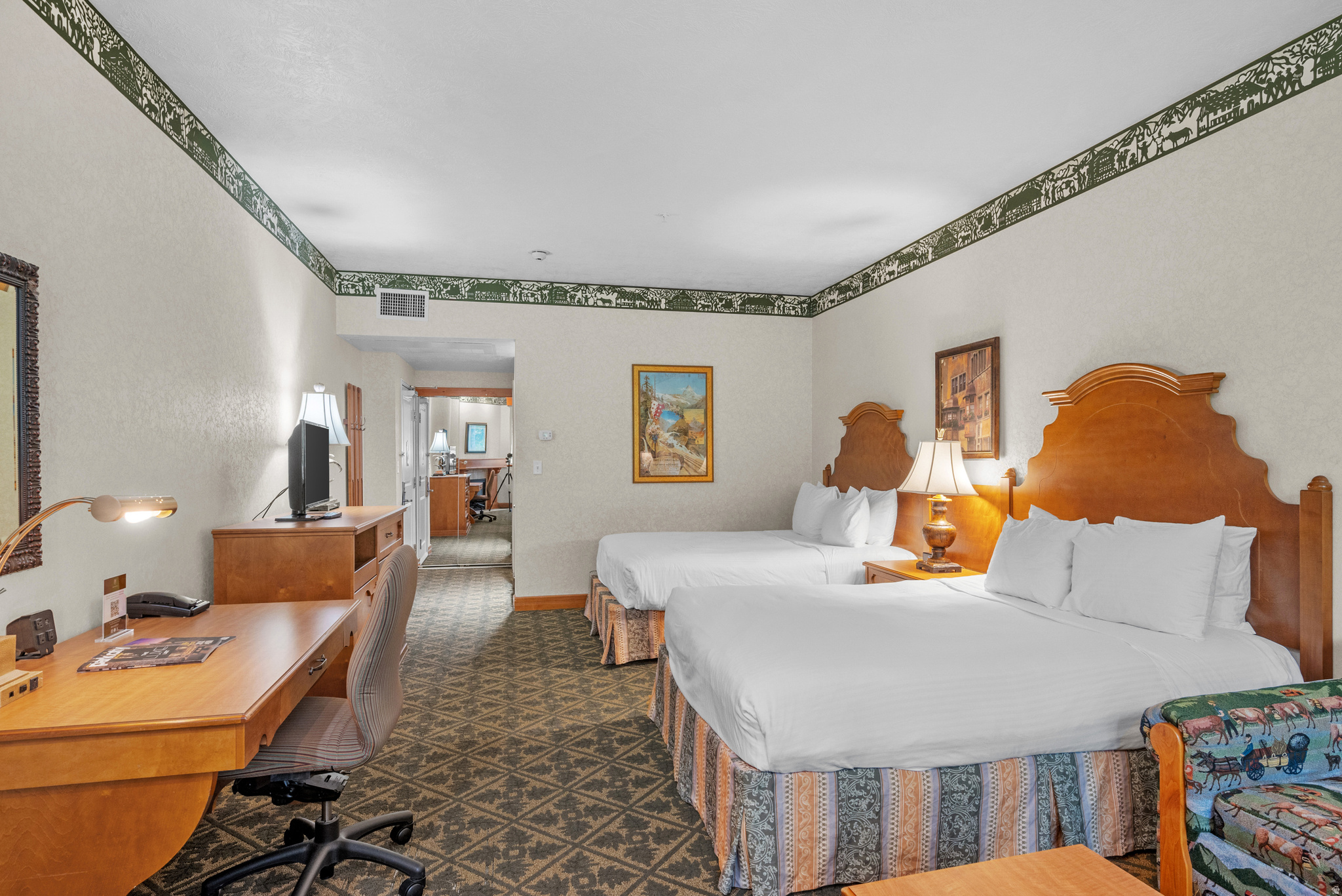 main property photo 4