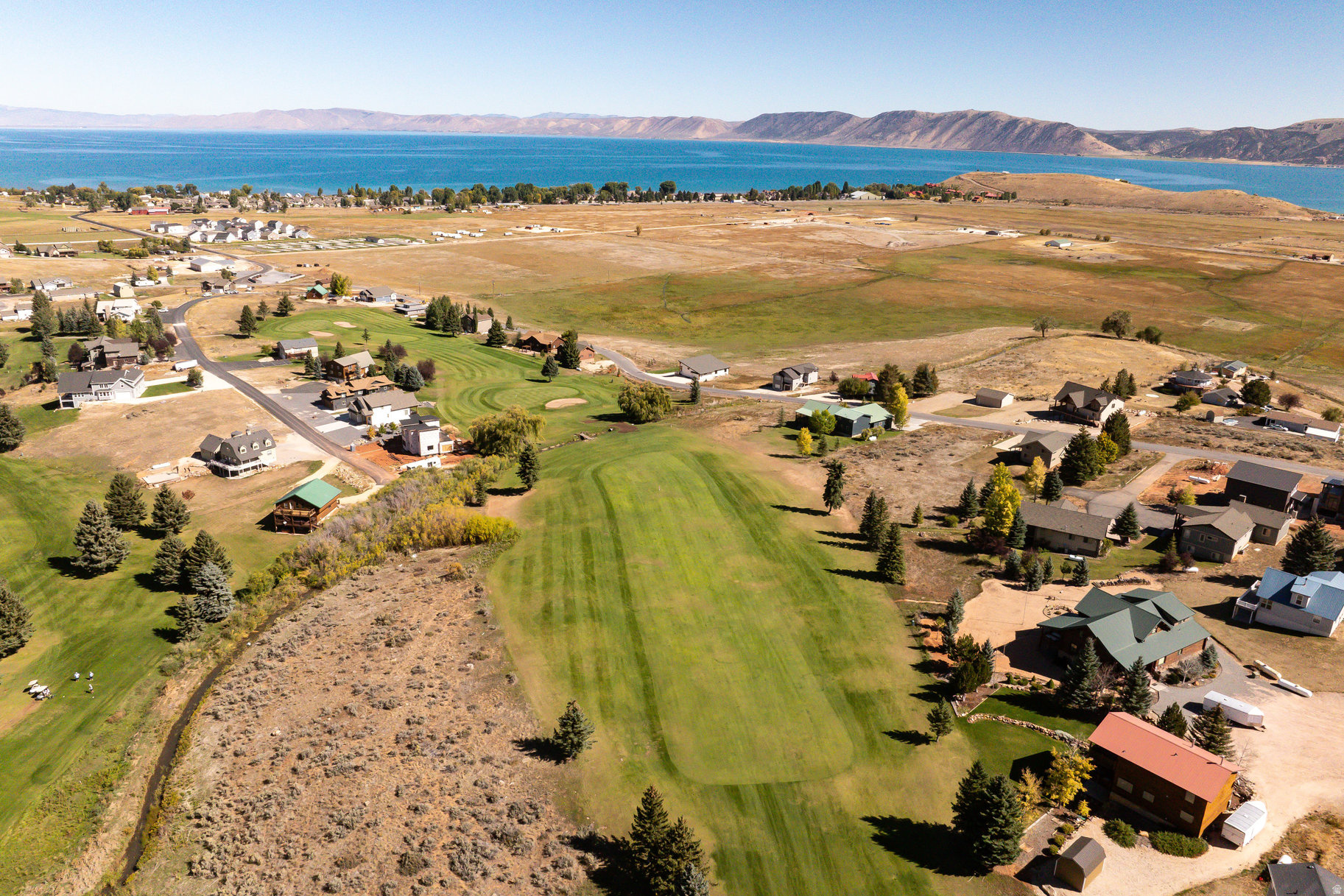 main property photo 32