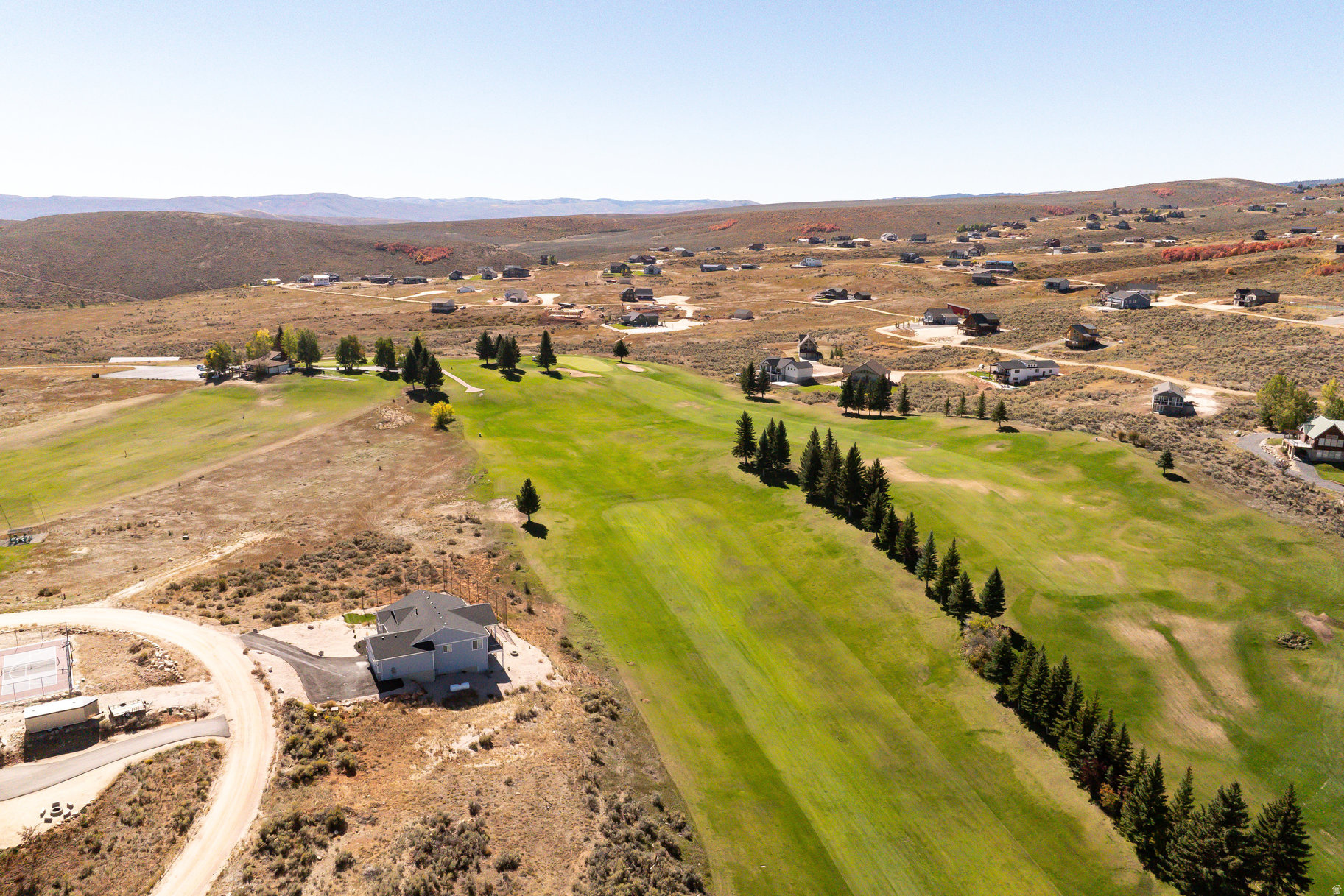 main property photo 33