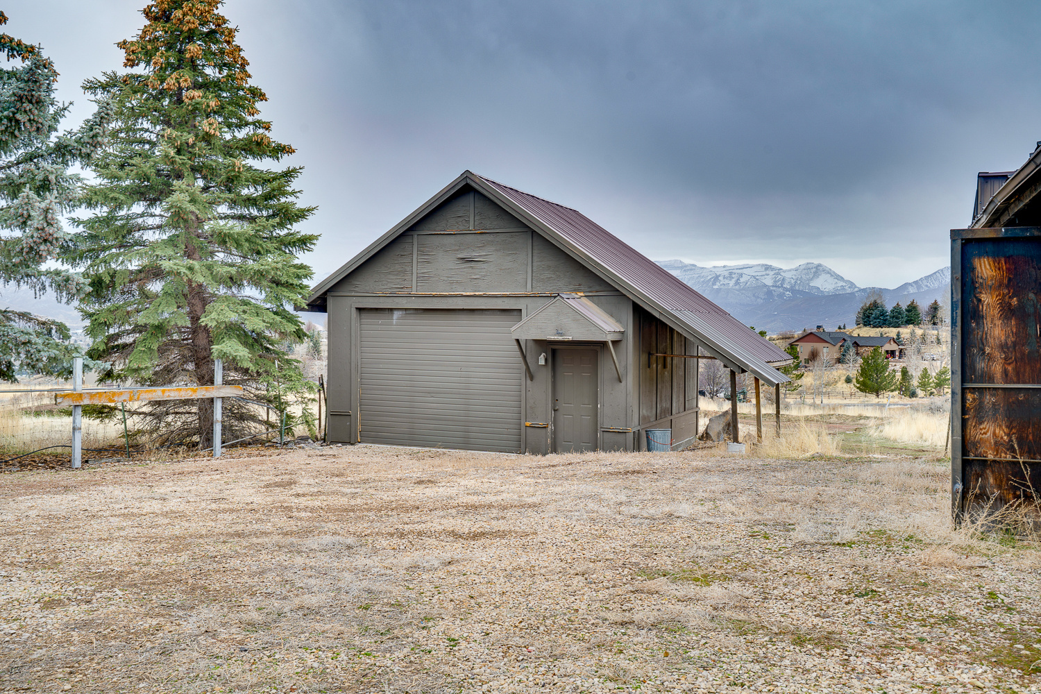 main property photo 58