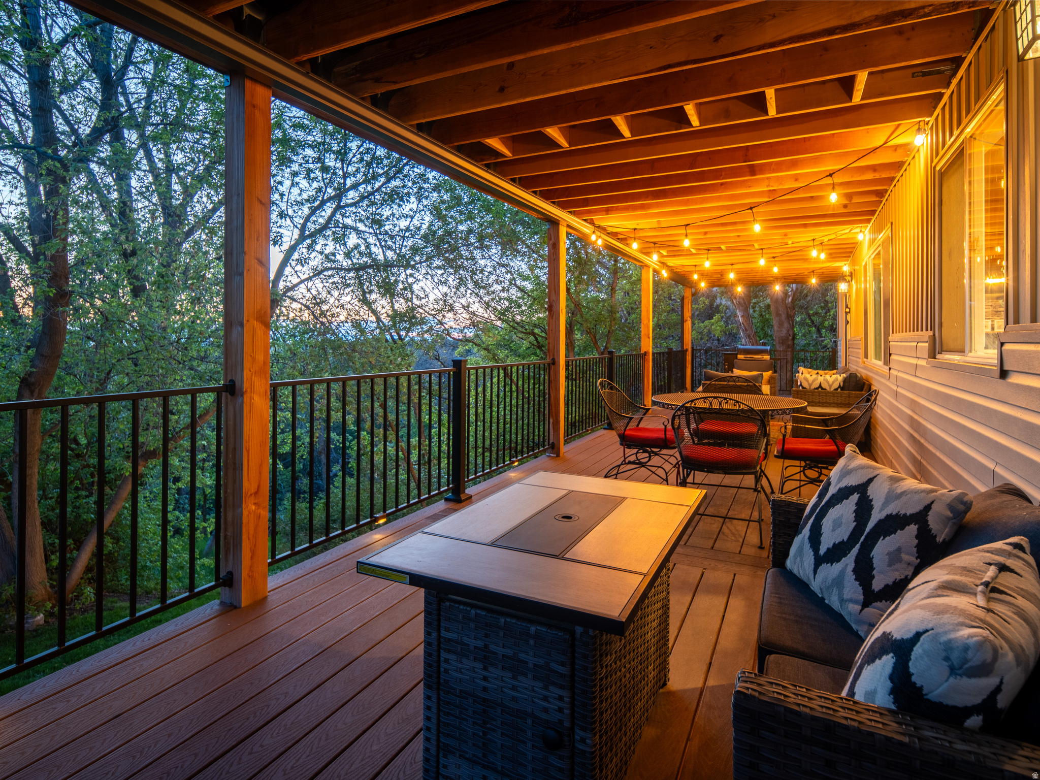 main property photo 79