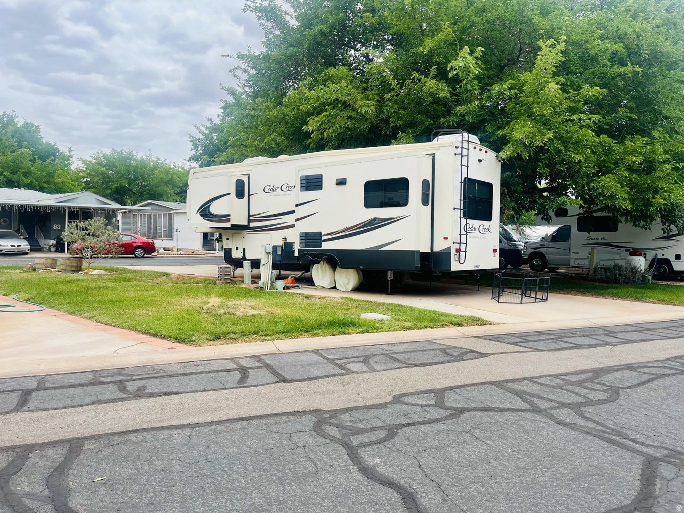 main property photo 3