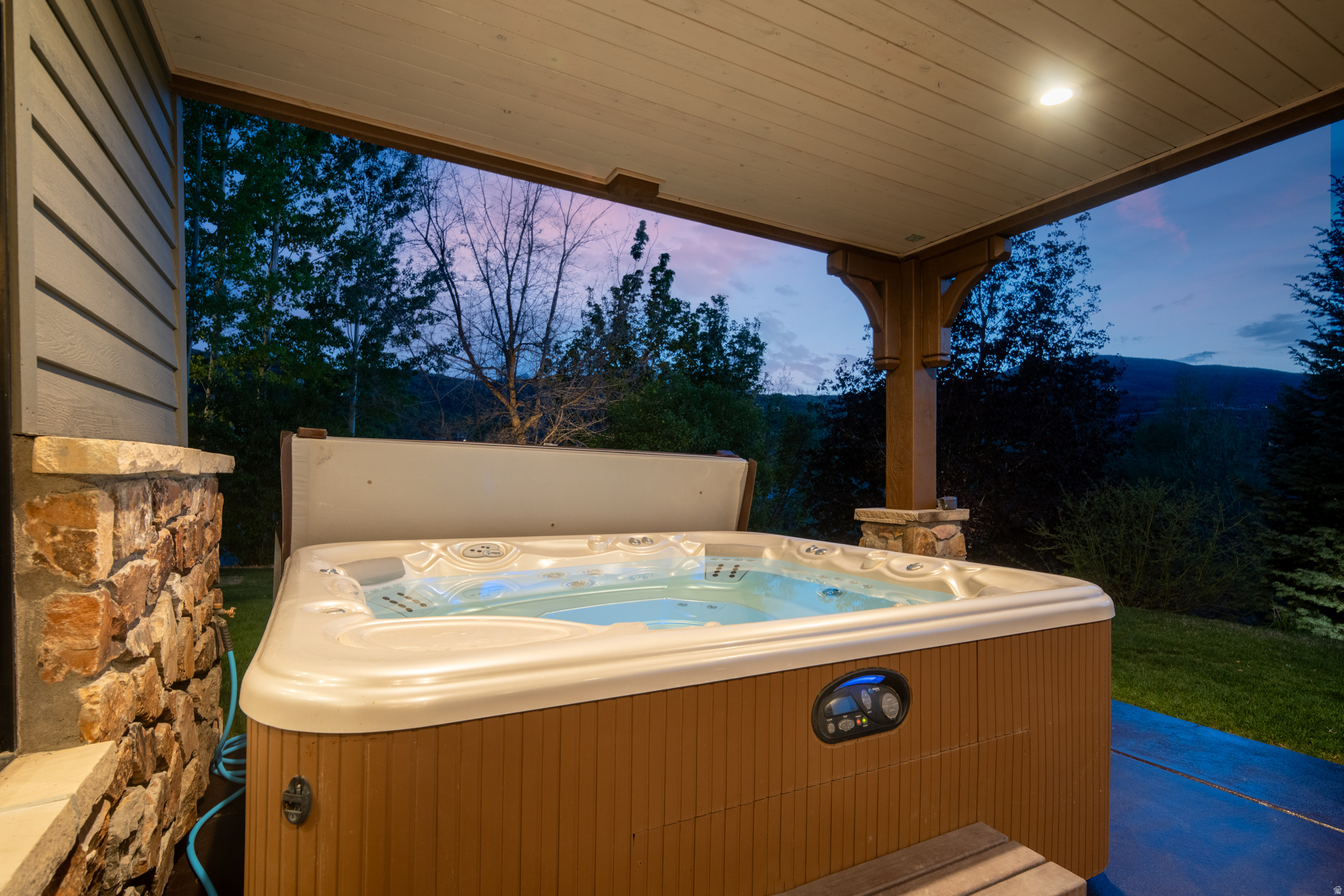 main property photo 65