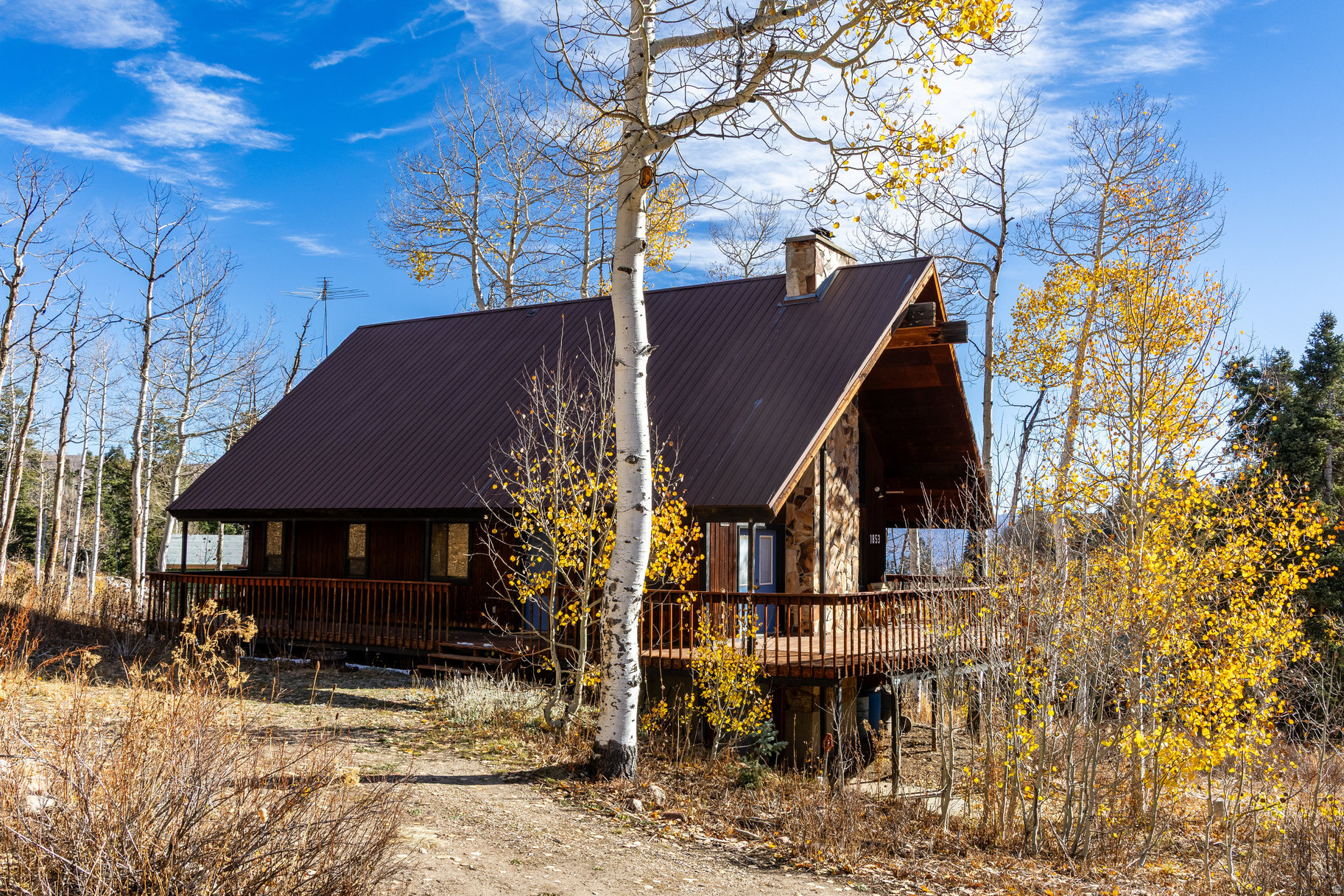 main property photo 23