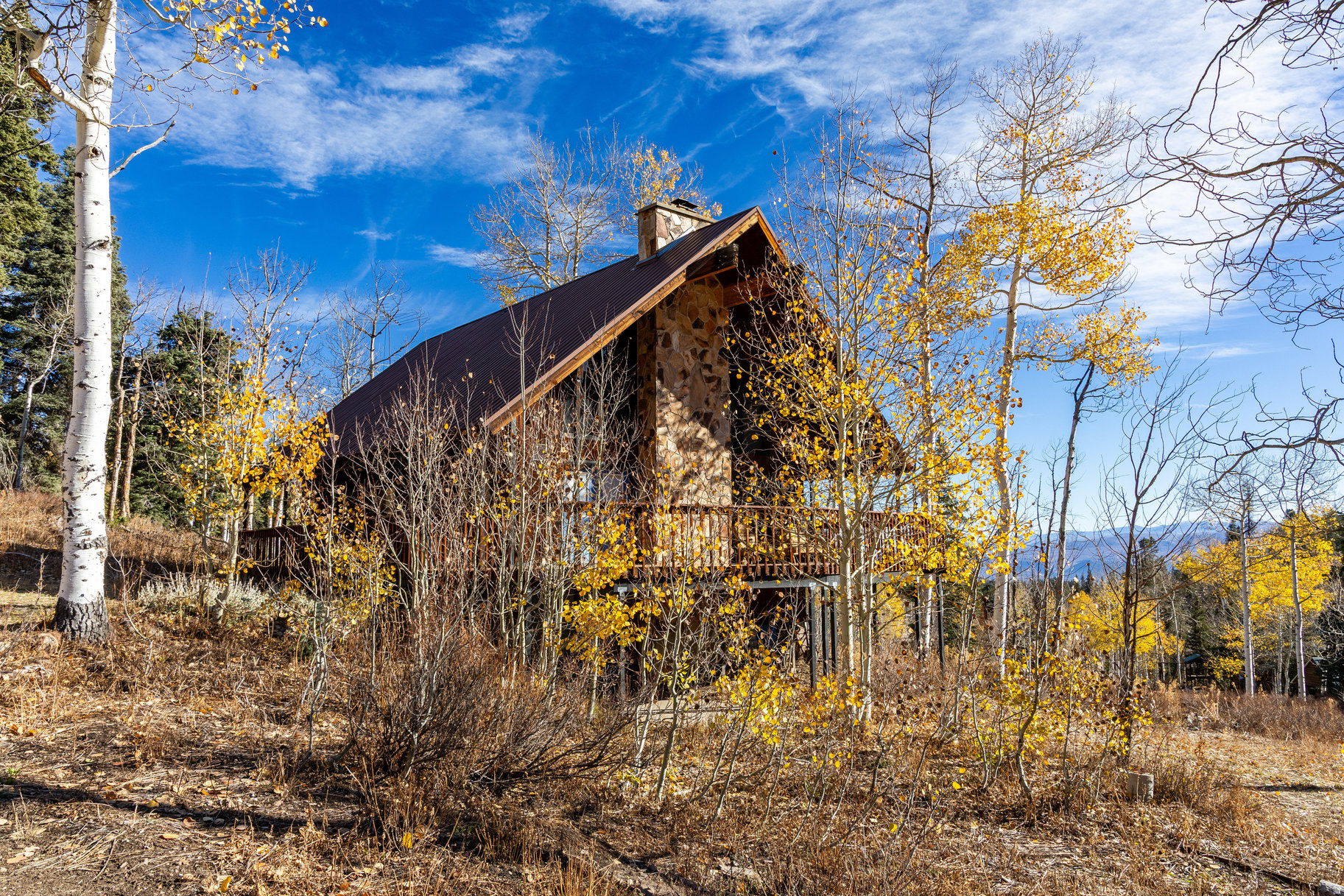 main property photo 25